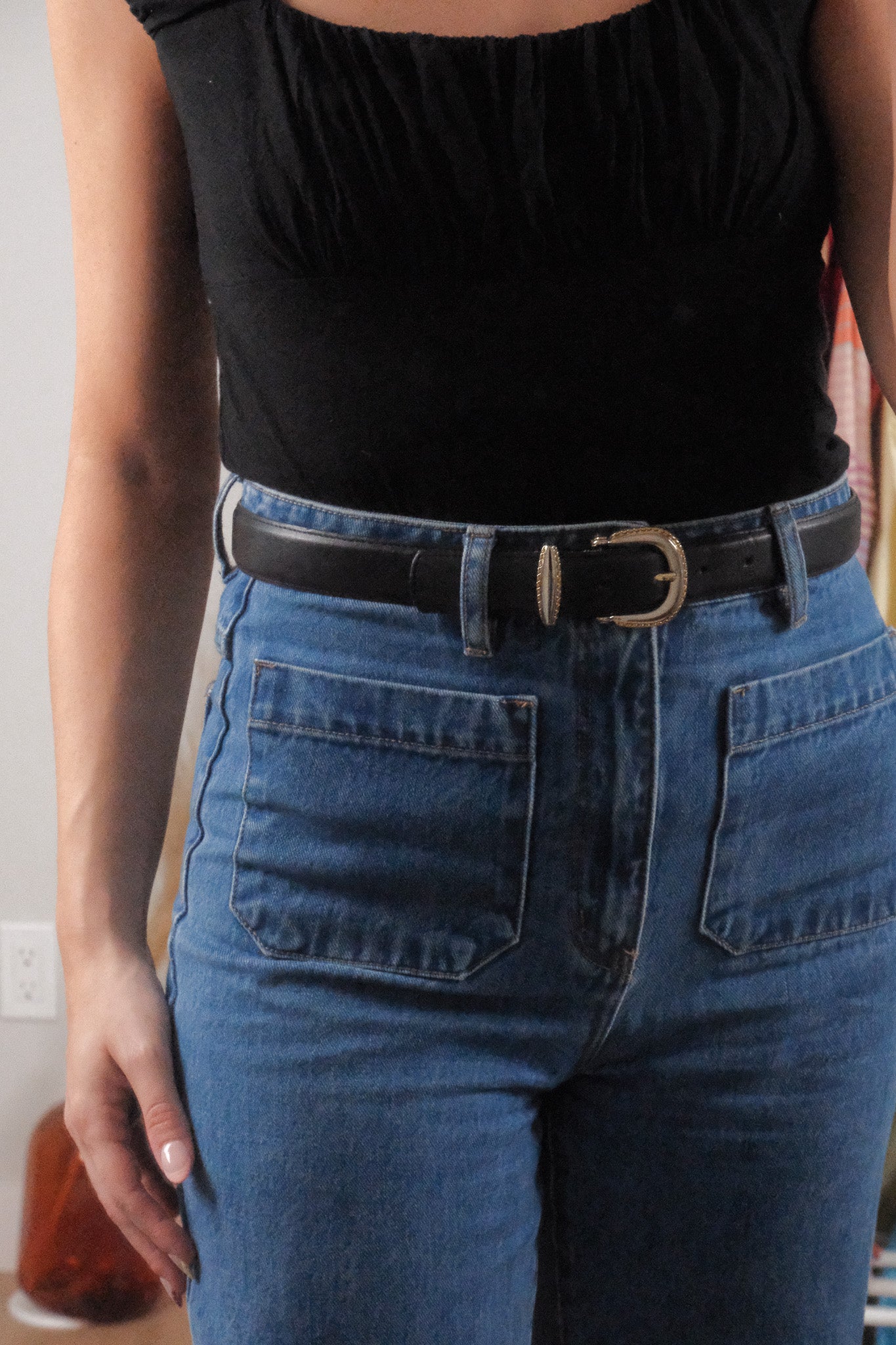Vintage x Leather Belt (S/M)