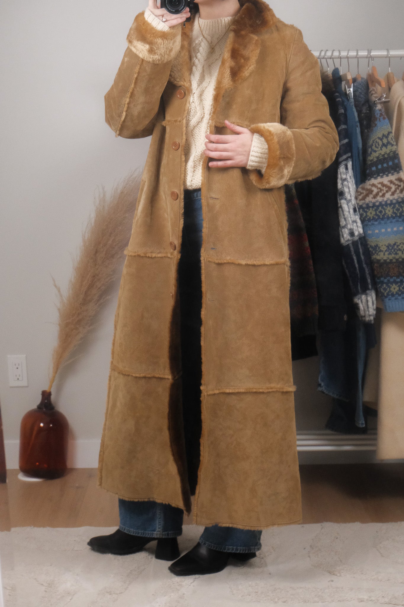 Vintage x Faux Fur Trim Genuine Suede Heavy Coat (M)