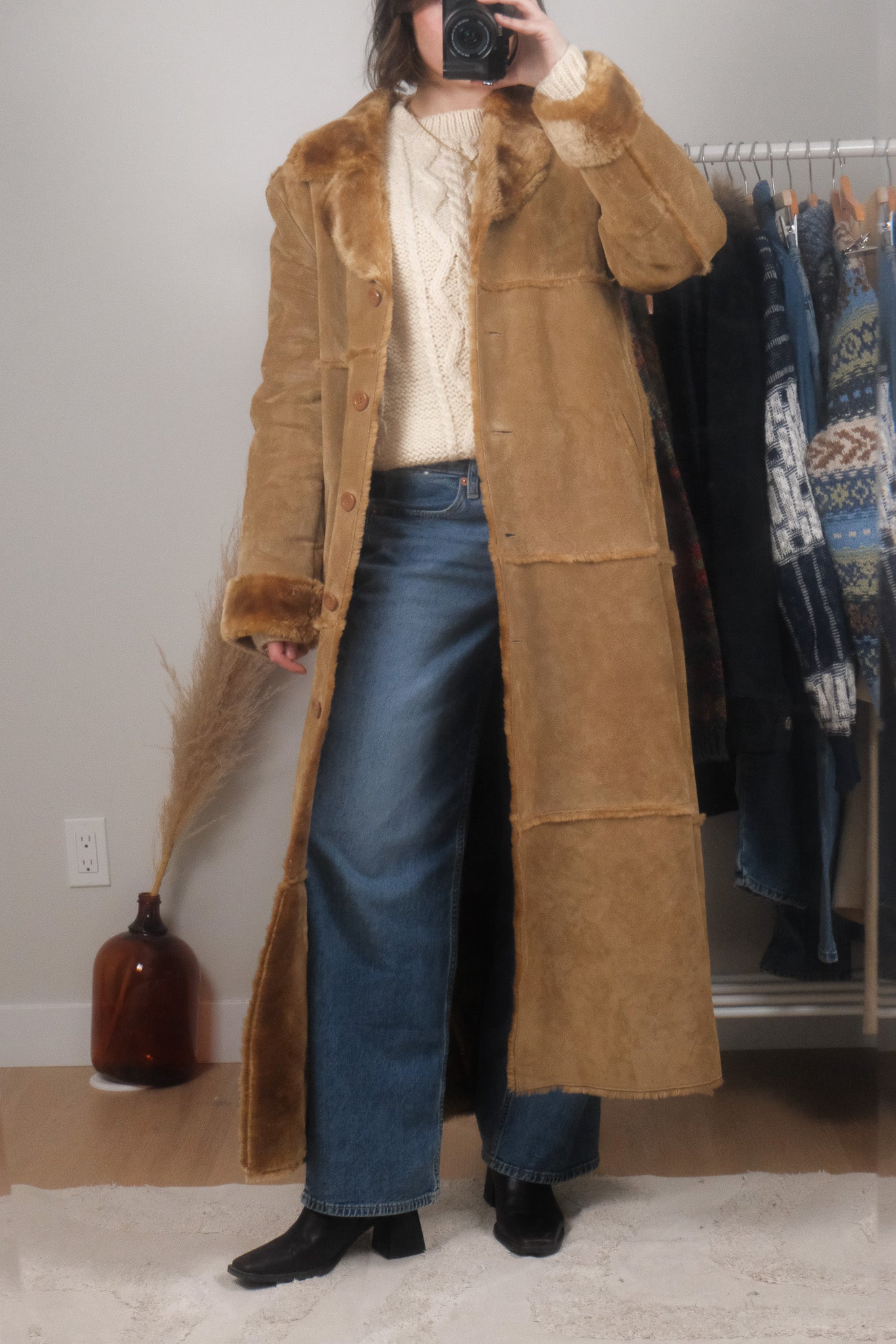 Vintage x Faux Fur Trim Genuine Suede Heavy Coat (M)