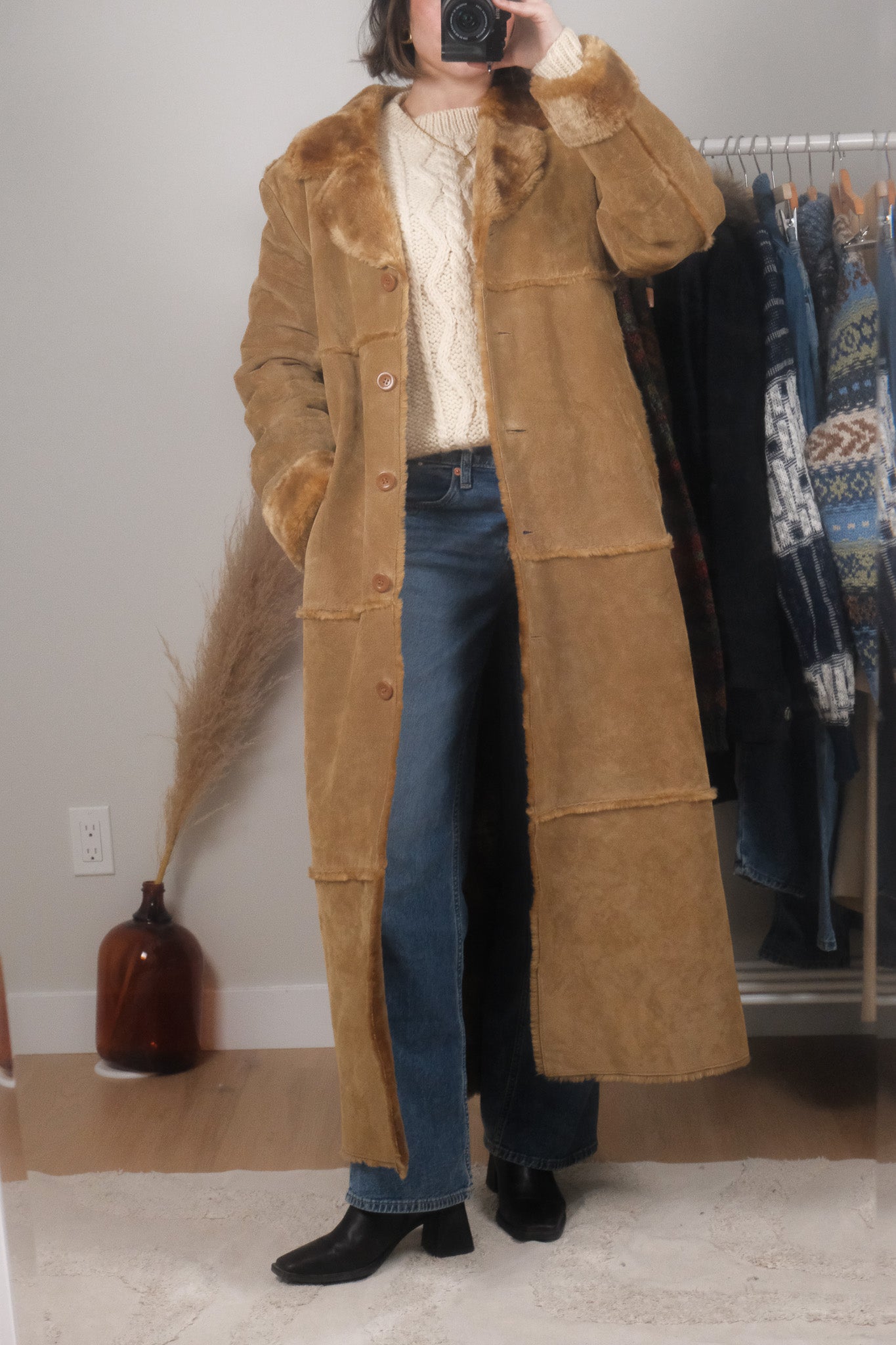 Vintage x Faux Fur Trim Genuine Suede Heavy Coat (M)