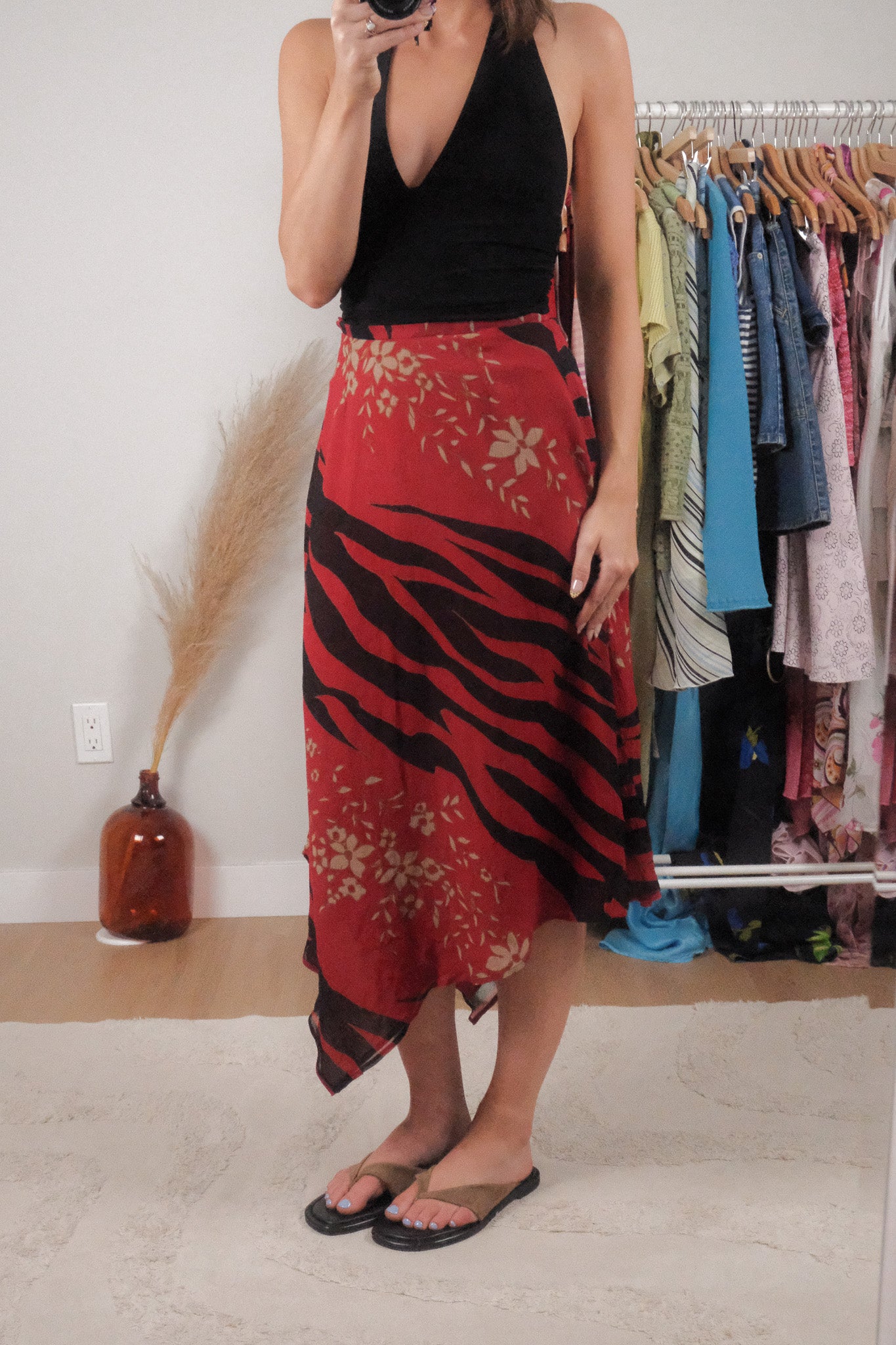 Vintage x Silk Asymmetrical Patterned Midi Skirt (2/4)