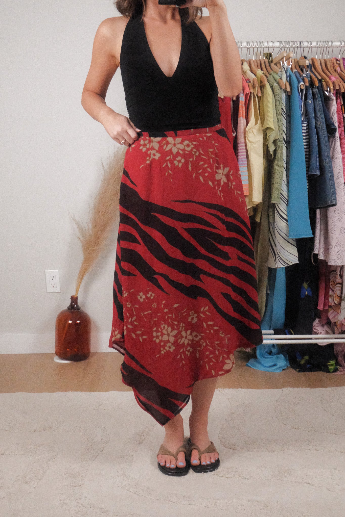 Vintage x Silk Asymmetrical Patterned Midi Skirt (2/4)