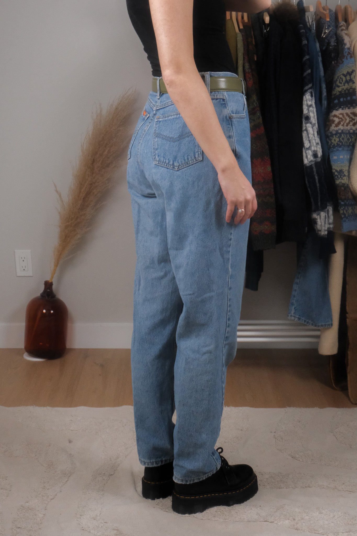 Vintage x Mom Jeans (6/8)
