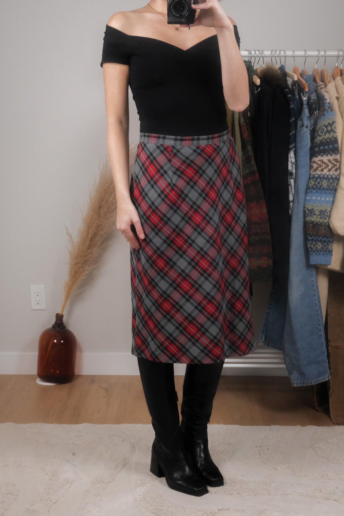 Made in Canada x Vintage x Plaid Midi Skirt (8)