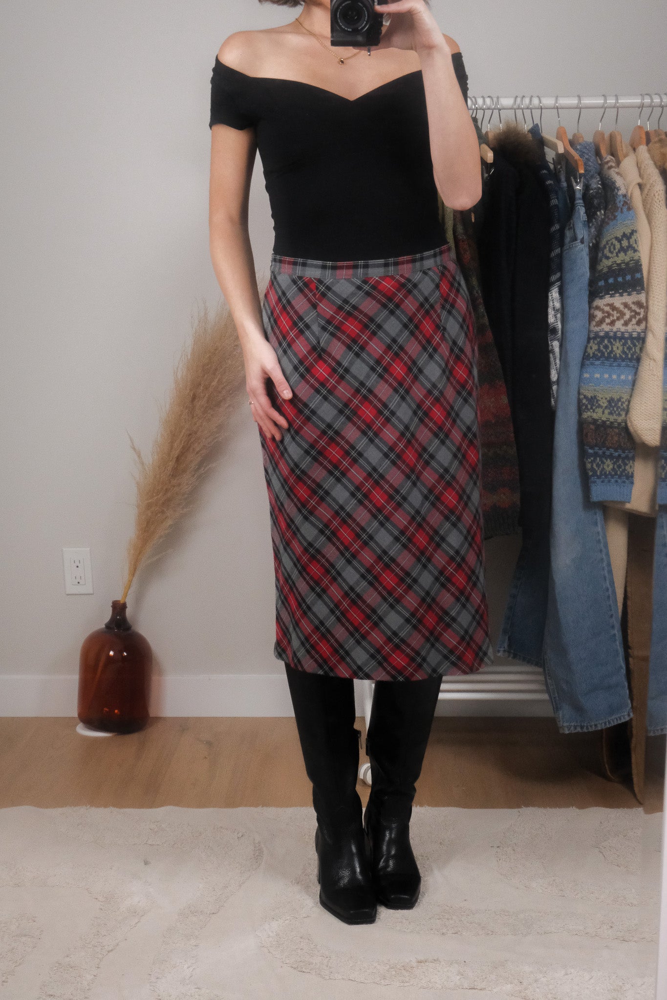 Made in Canada x Vintage x Plaid Midi Skirt (8)