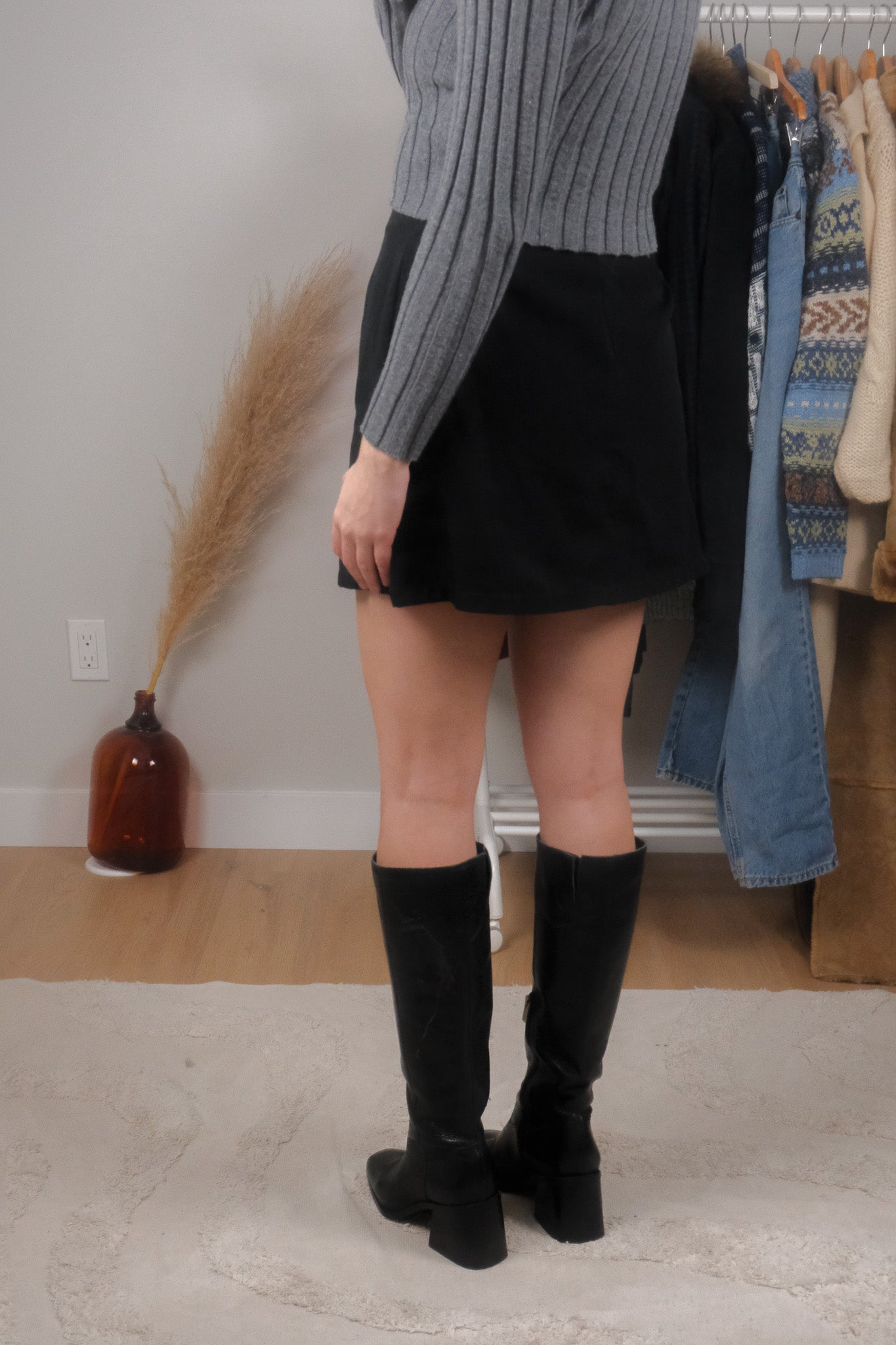Made in Canada x Vintage x Mini Skirt (2)