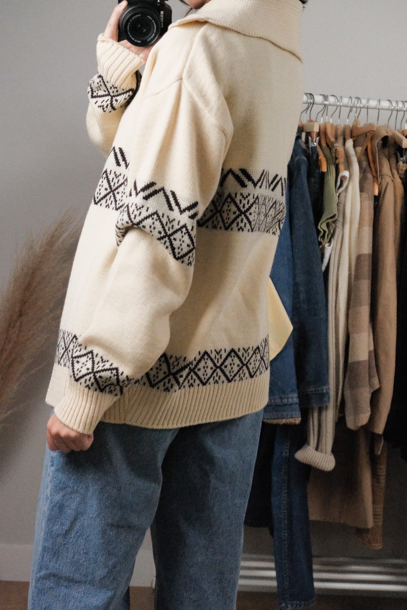 Made in Canada x Vintage x Deadstock Tundra Wool Patterned Cardigan (L)