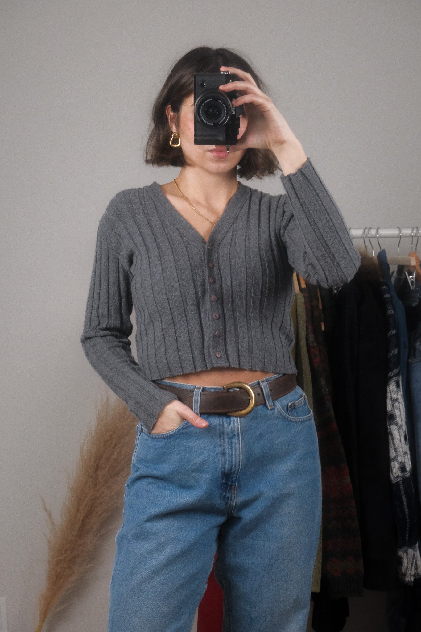 Made in Canada x Vintage x Cropped Ribbed Cardigan (XS/S)