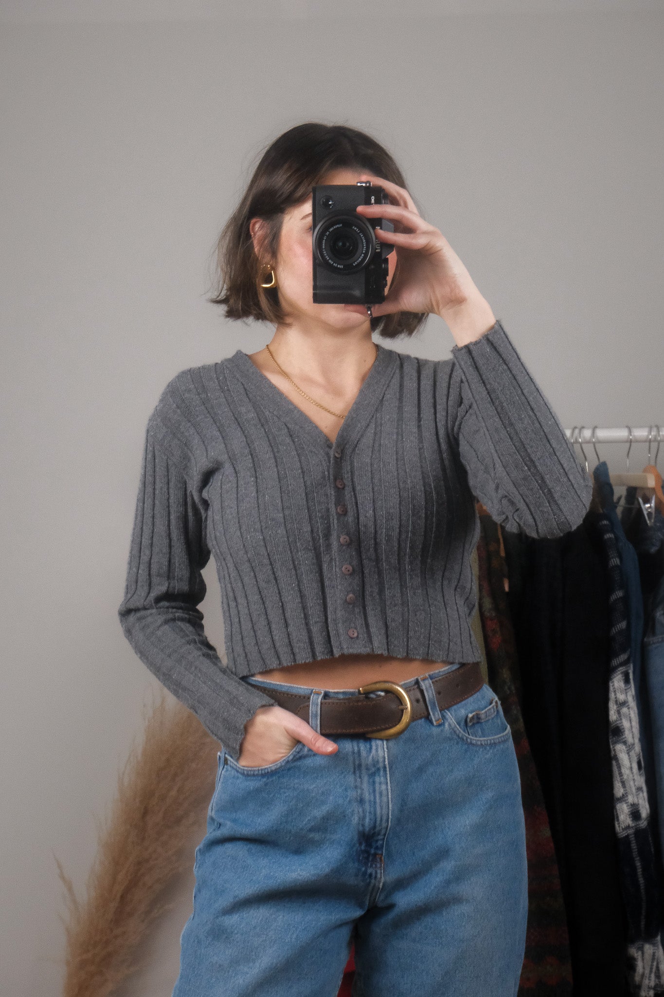 Made in Canada x Vintage x Cropped Ribbed Cardigan (XS/S)