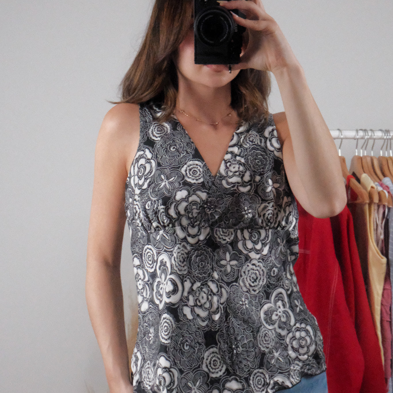 Vintage x 2004 Old Navy x Silk Patterned Tank (L)