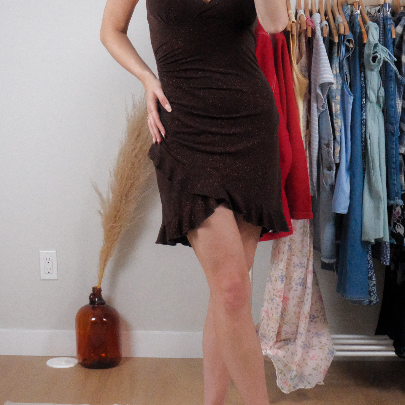 Made in Canada x Vintage x Halter Shimmer Mini Dress (S)