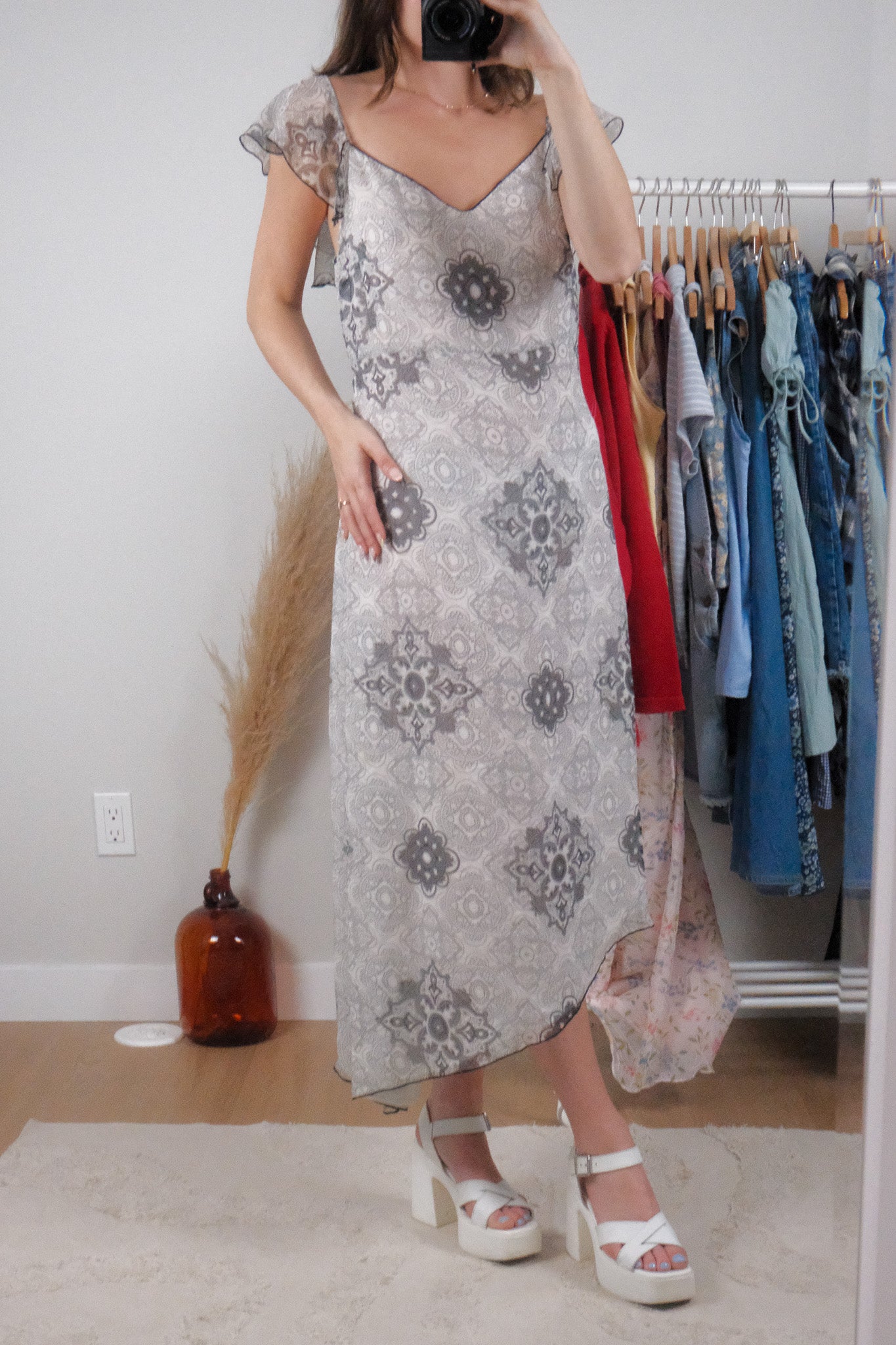 Vintage x 100% Silk Patterned Dress (M/L)