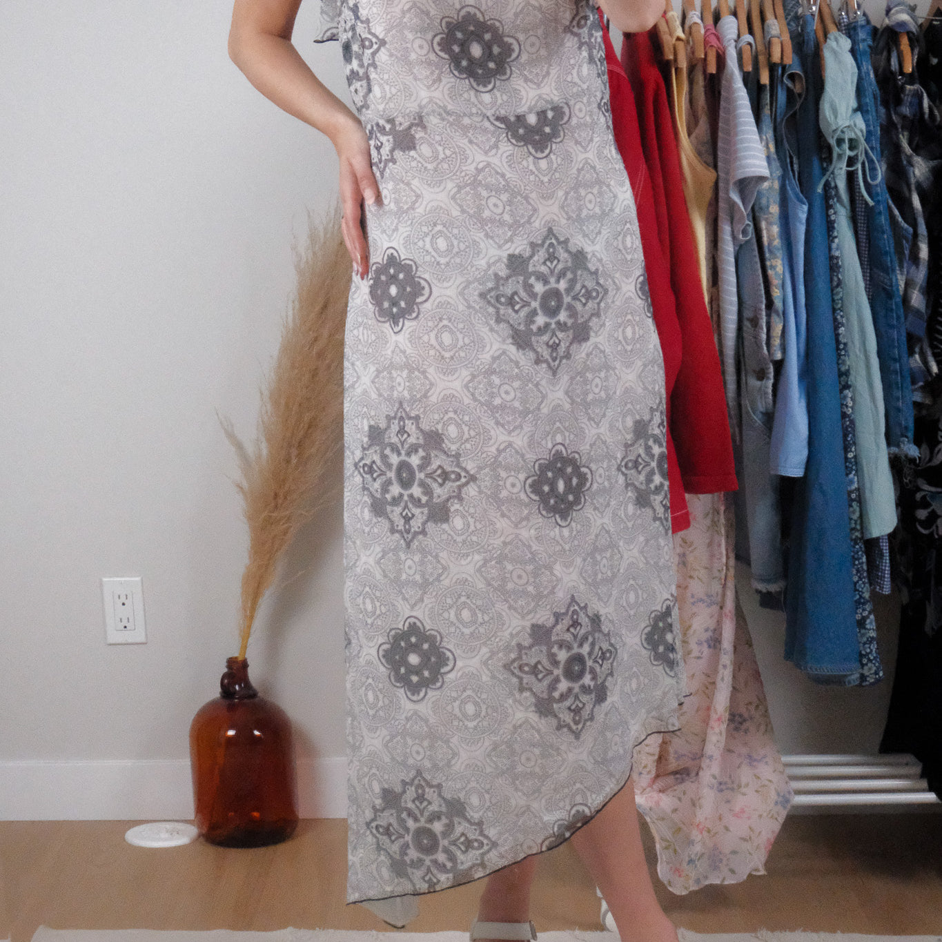 Vintage x 100% Silk Patterned Dress (M/L)