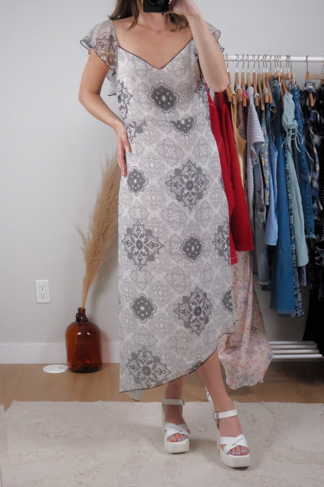 Vintage x 100% Silk Patterned Dress (M/L)