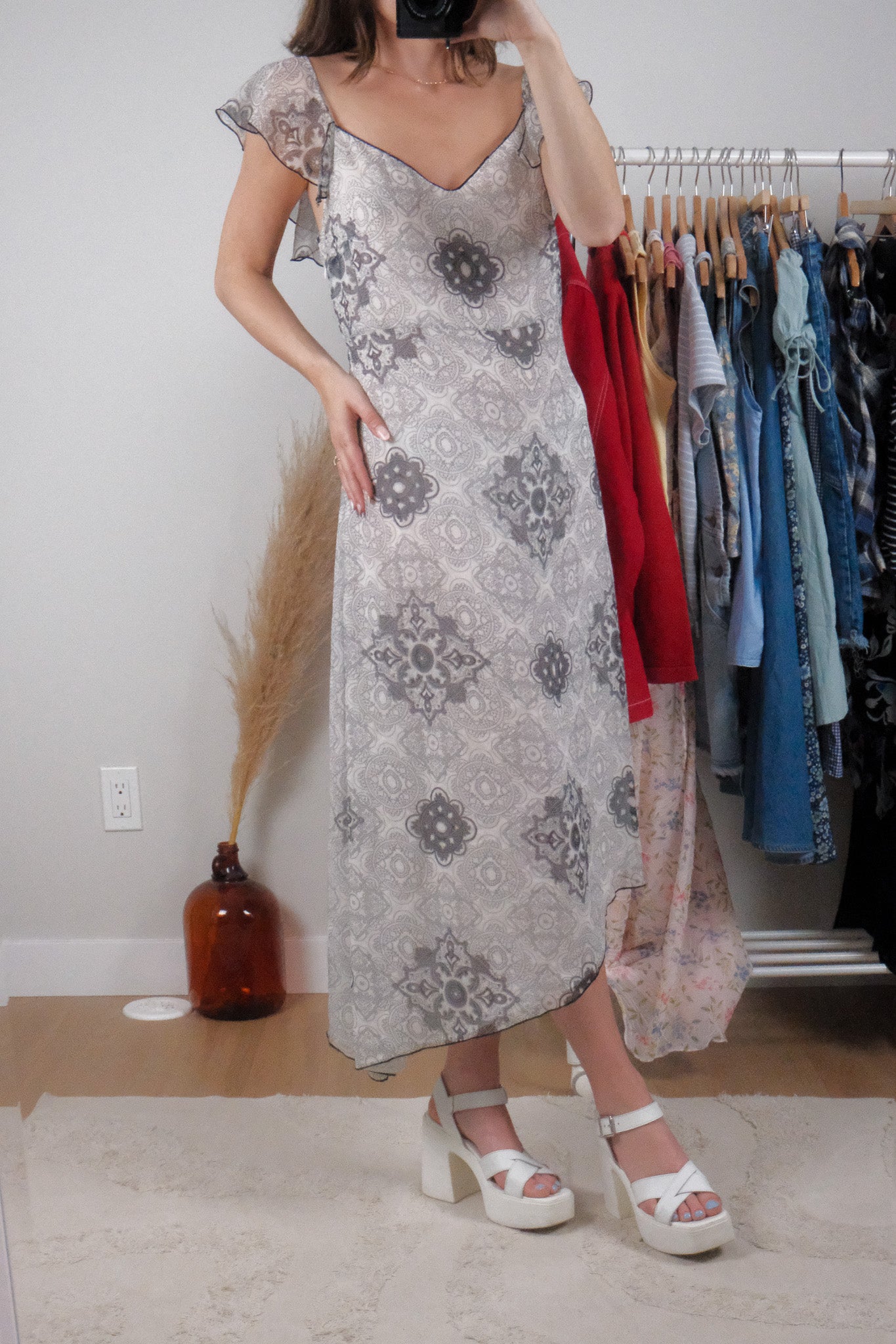 Vintage x 100% Silk Patterned Dress (M/L)