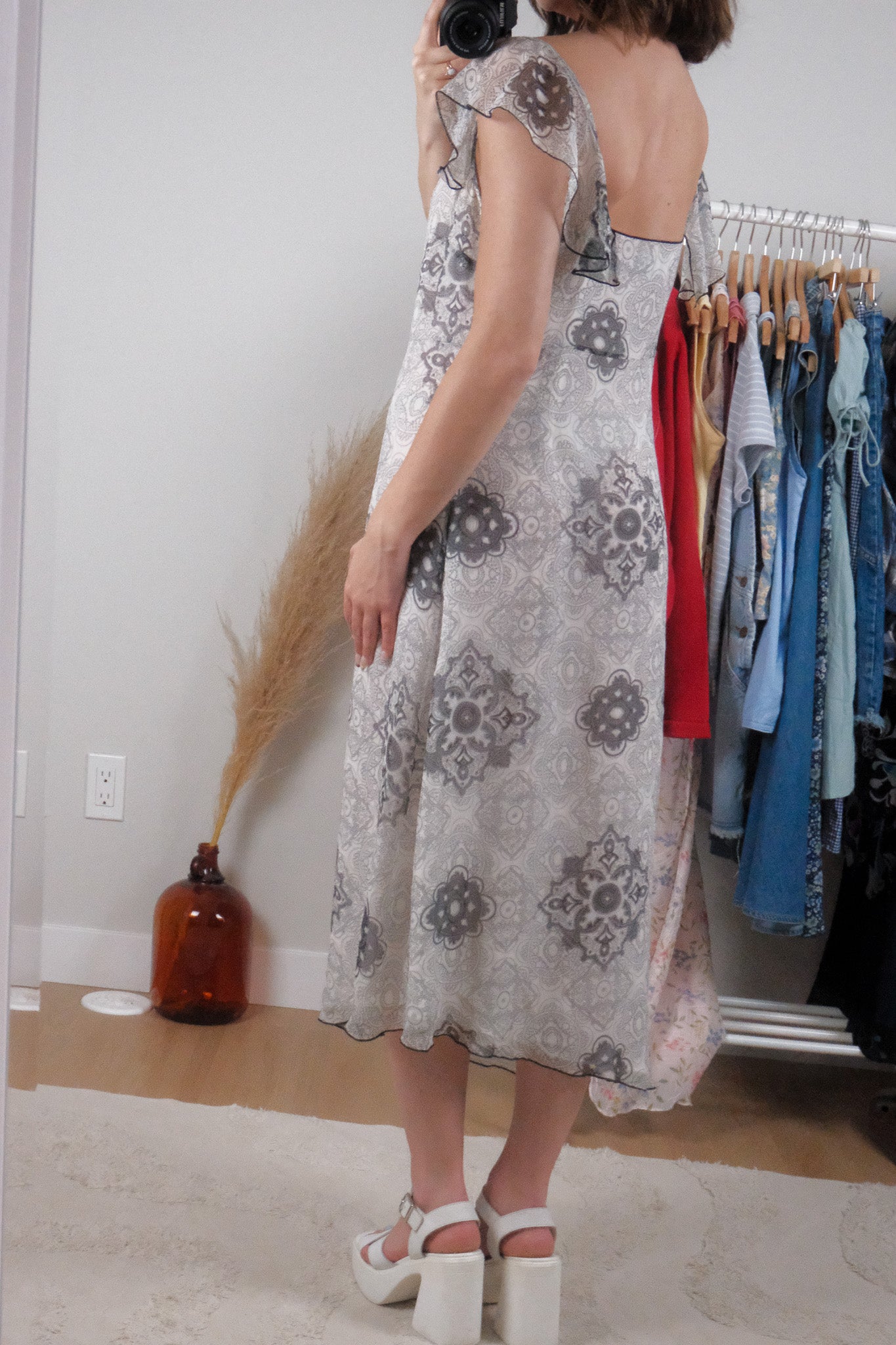 Vintage x 100% Silk Patterned Dress (M/L)