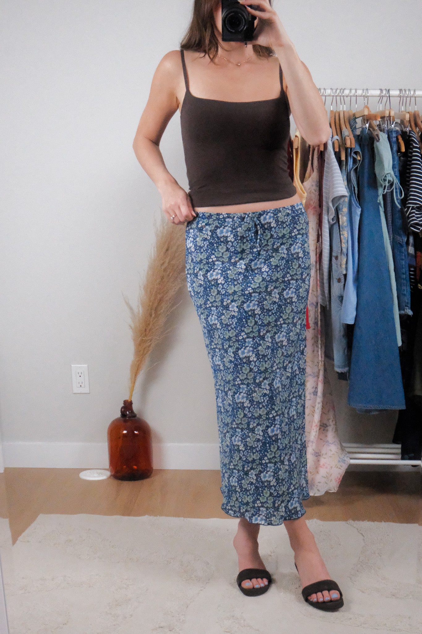 Made in Canada x Vintage x Floral Maxi Skirt (6)