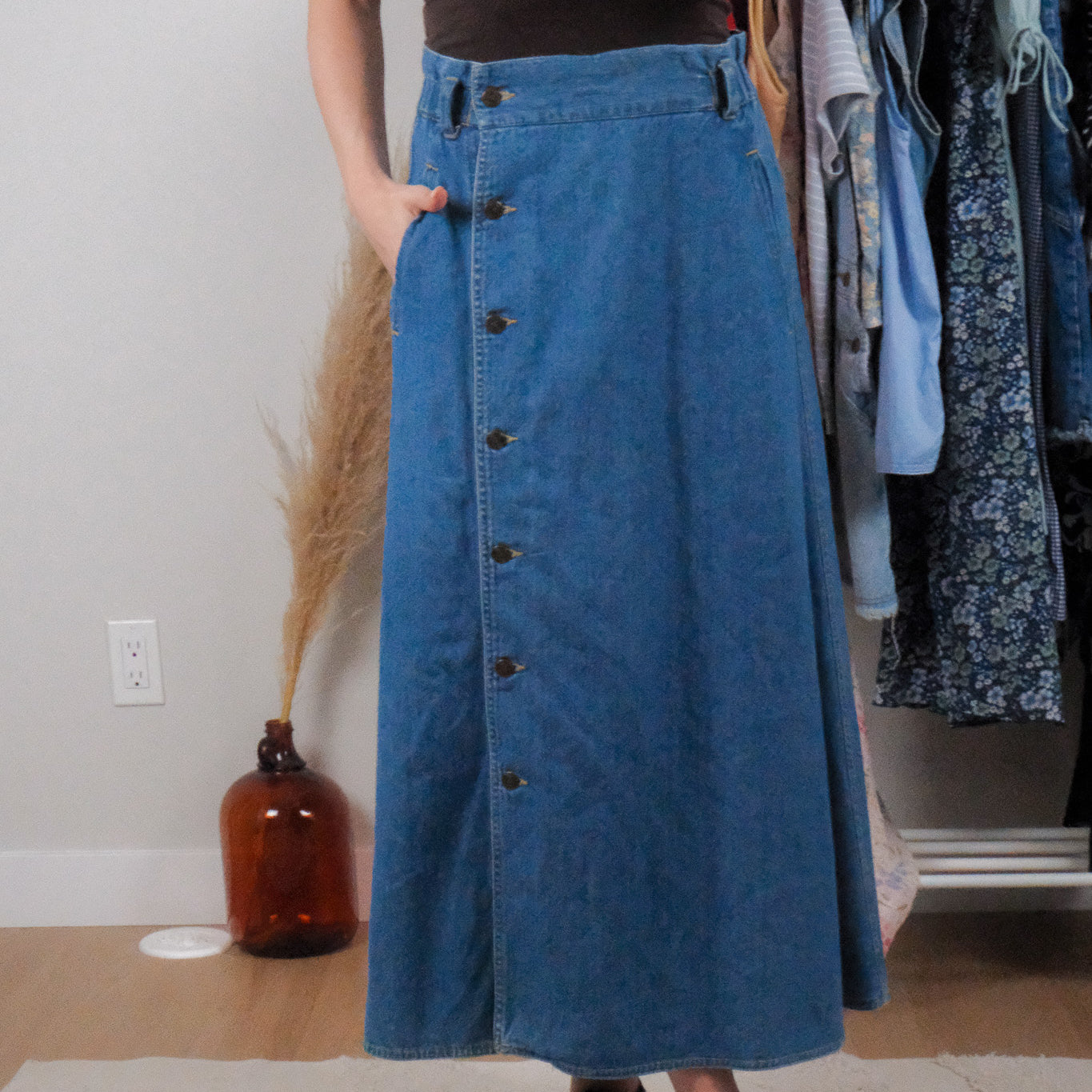 Vintage x Denim Button Maxi Skirt (4/6)
