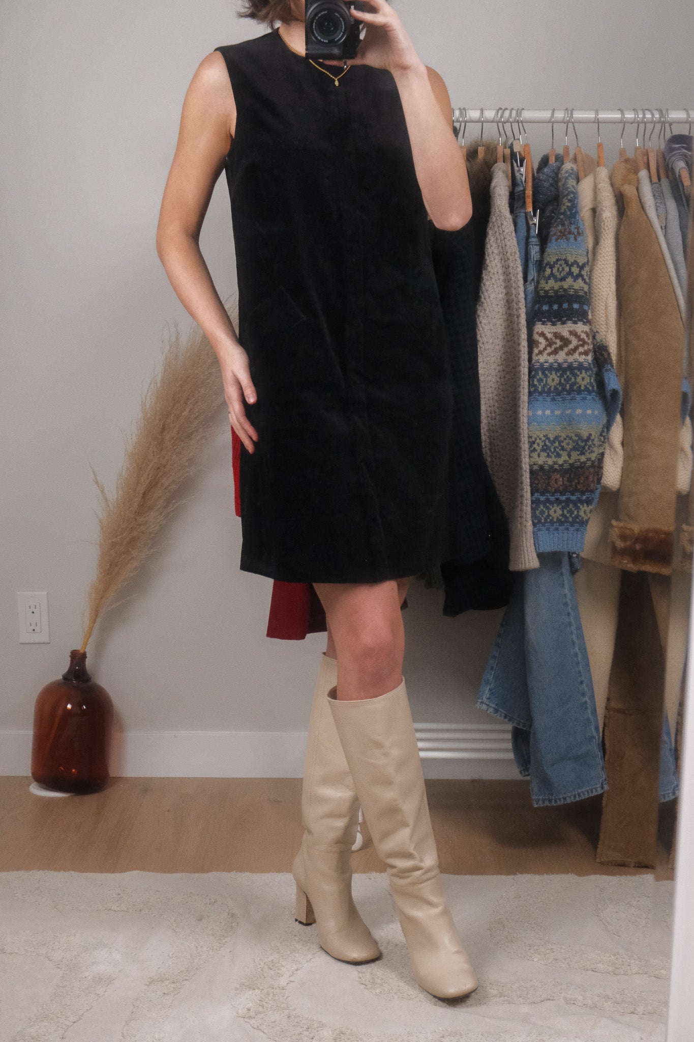 Vintage x Deadstock Velvet Dress (6)