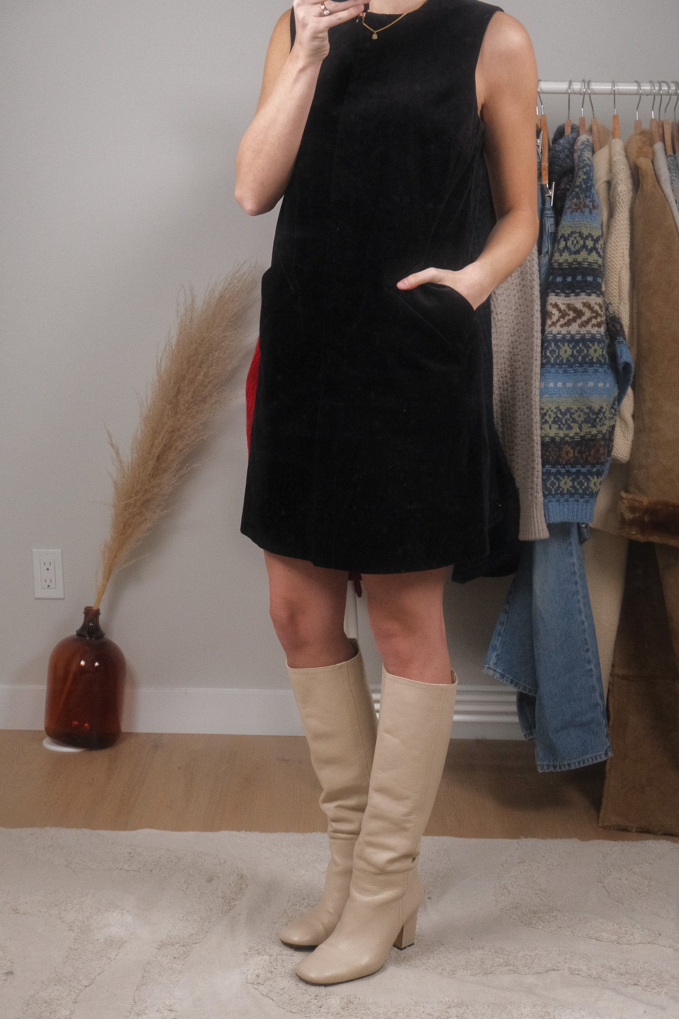 Vintage x Deadstock Velvet Dress (6)