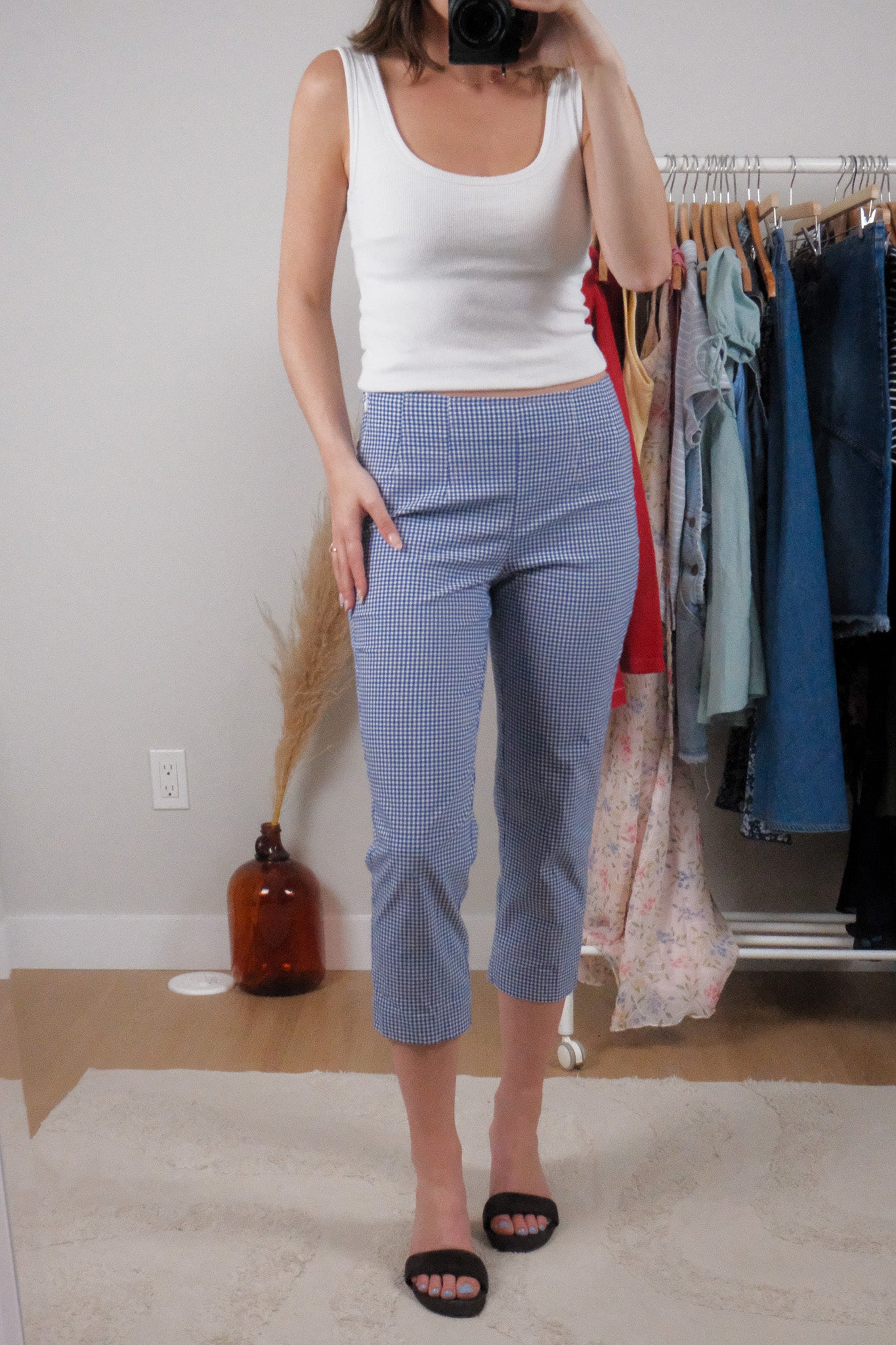 Made in Canada x Vintage x Gingham Capris (4)