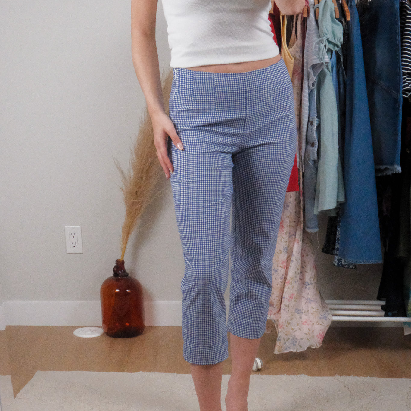 Made in Canada x Vintage x Gingham Capris (4)