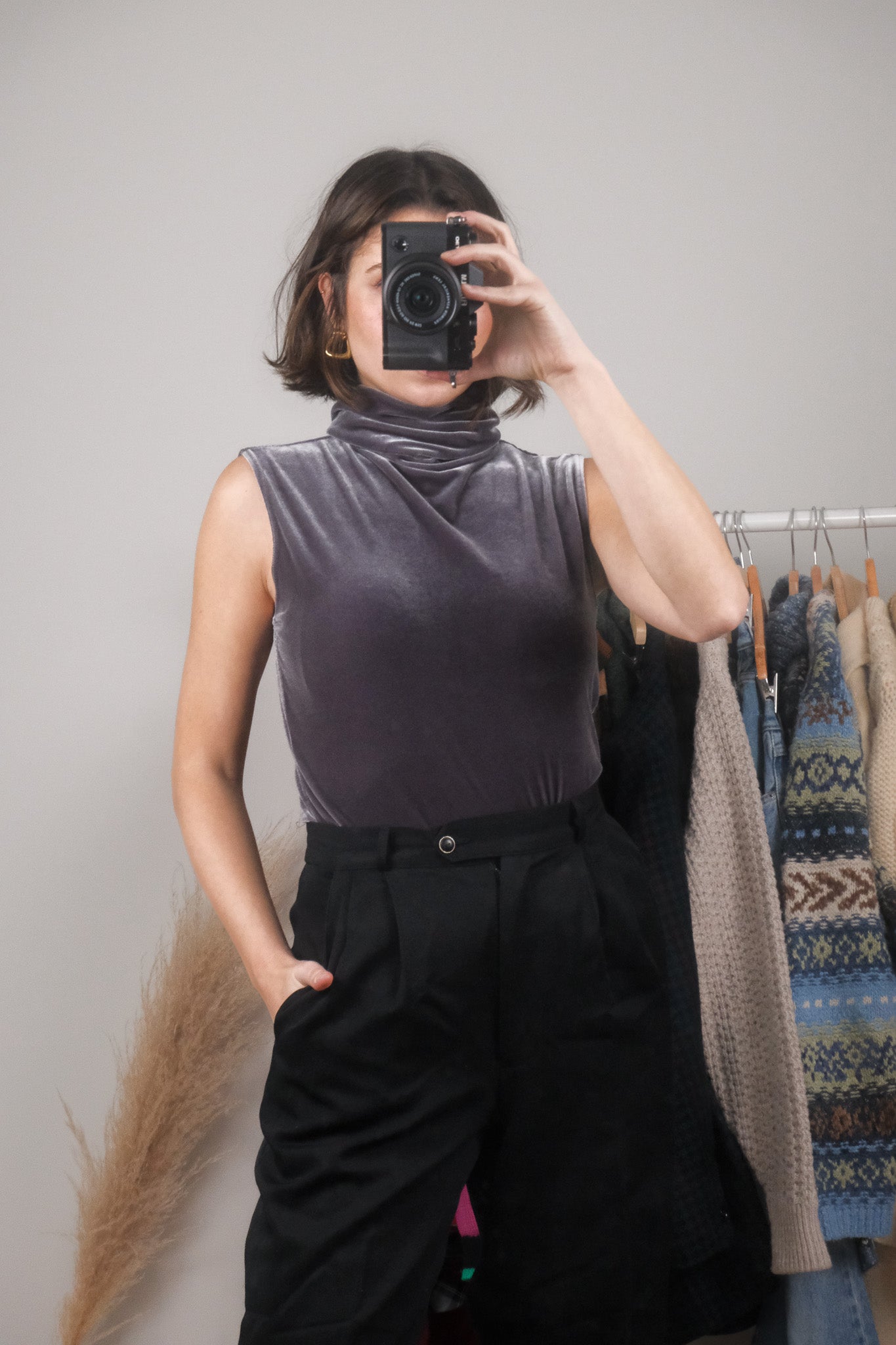 Vintage x Velvet Turtleneck (S)