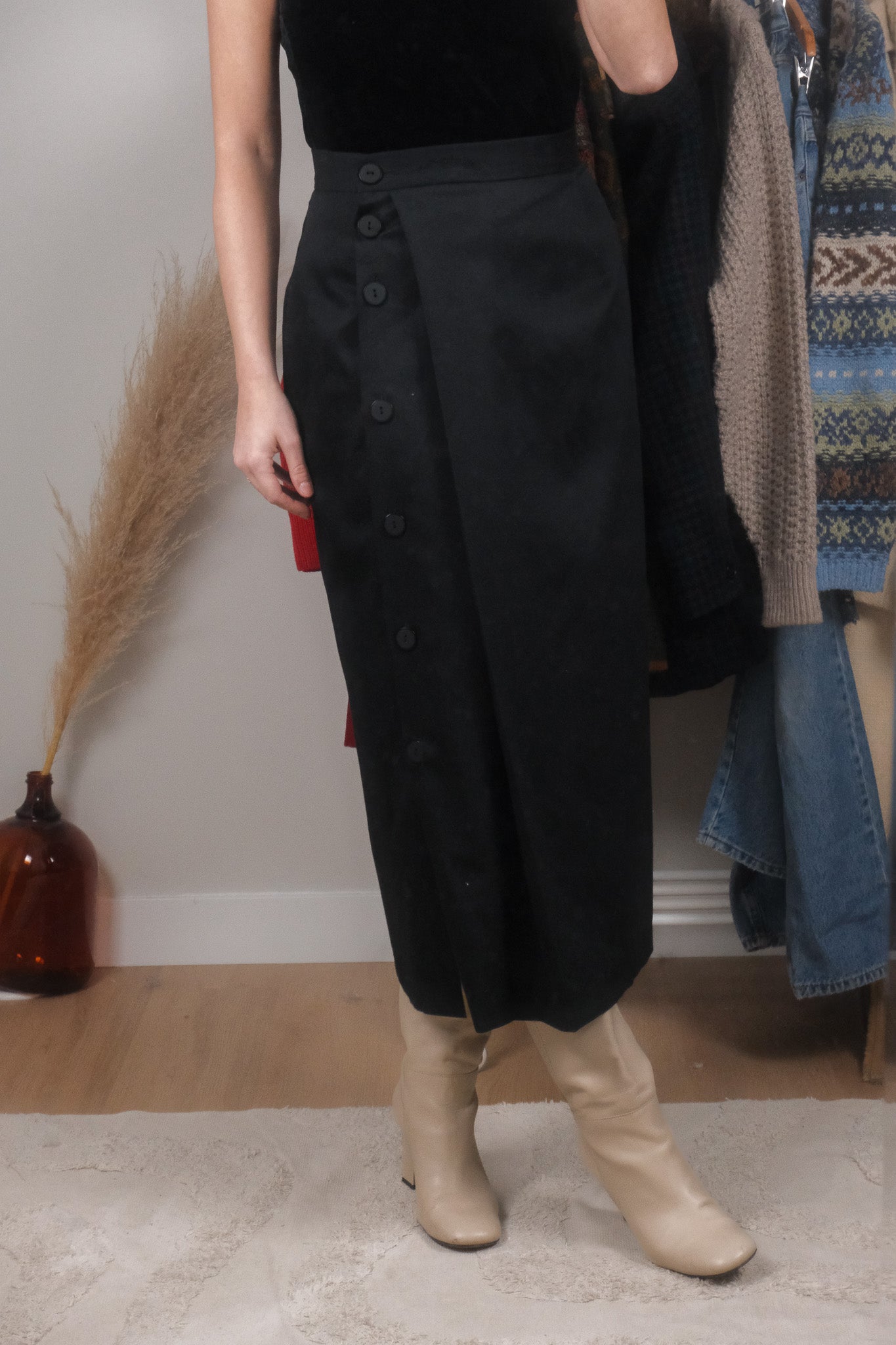 Made in Canada x Vintage x Pure Wool Asymmetrical Maxi Skirt (4/6)