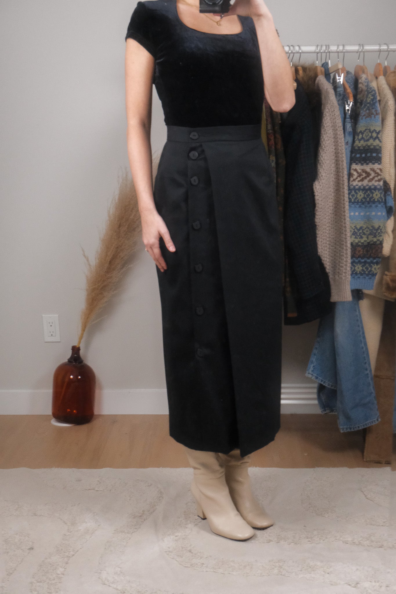Made in Canada x Vintage x Pure Wool Asymmetrical Maxi Skirt (4/6)