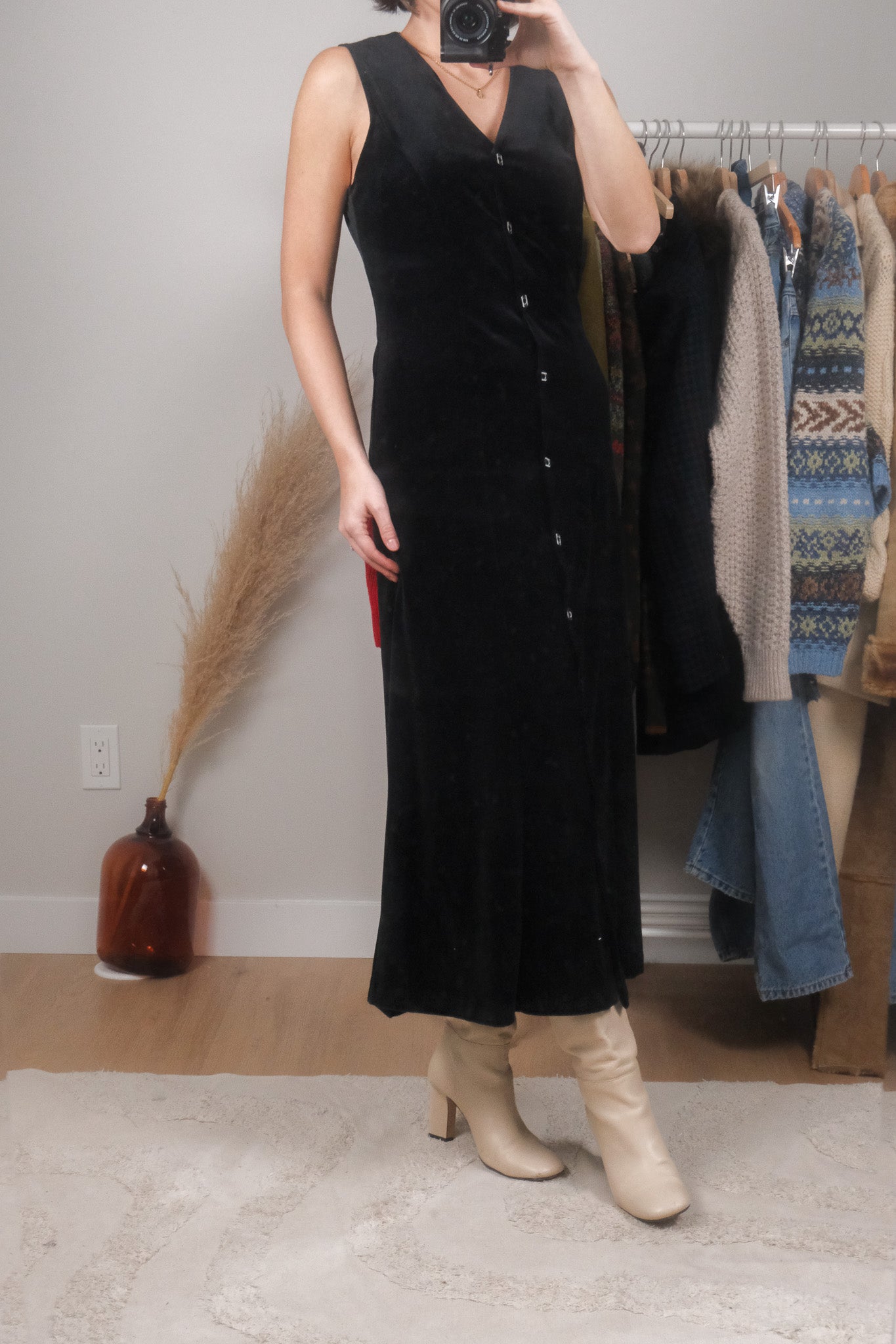 Made in Canada x Vintage x Velvet Button Up Maxi Dress (XS/S)