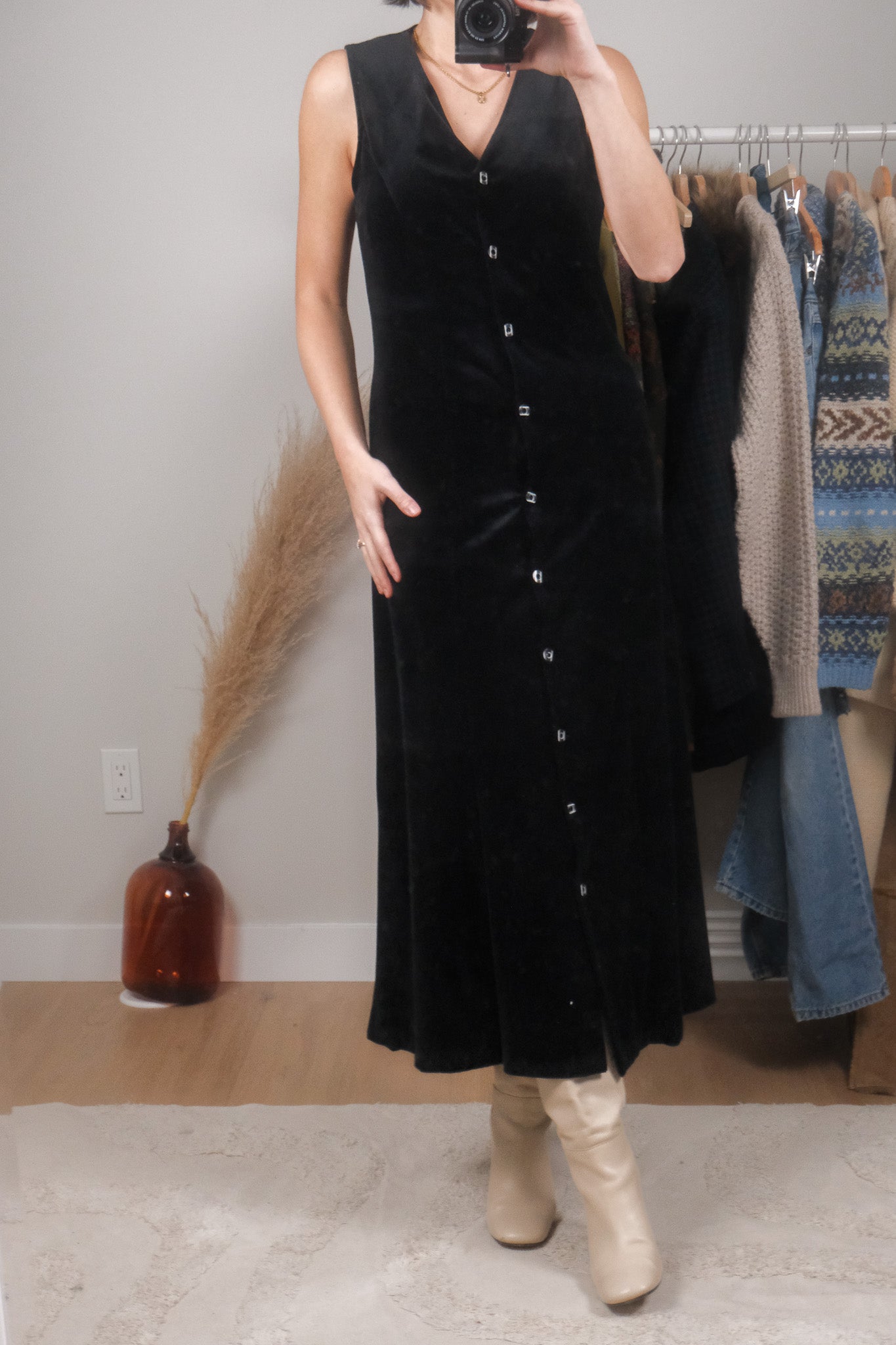 Made in Canada x Vintage x Velvet Button Up Maxi Dress (XS/S)
