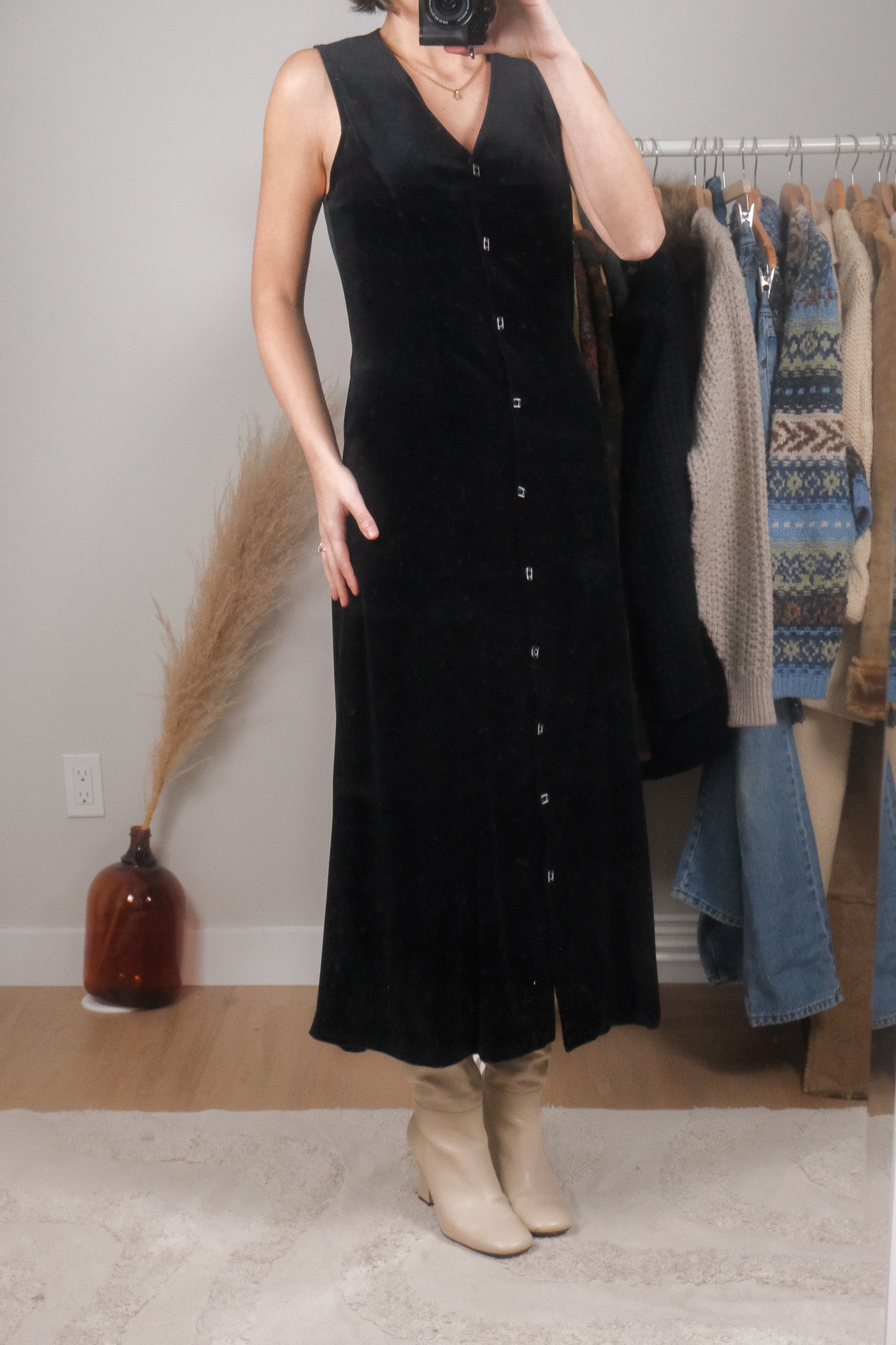 Made in Canada x Vintage x Velvet Button Up Maxi Dress (XS/S)