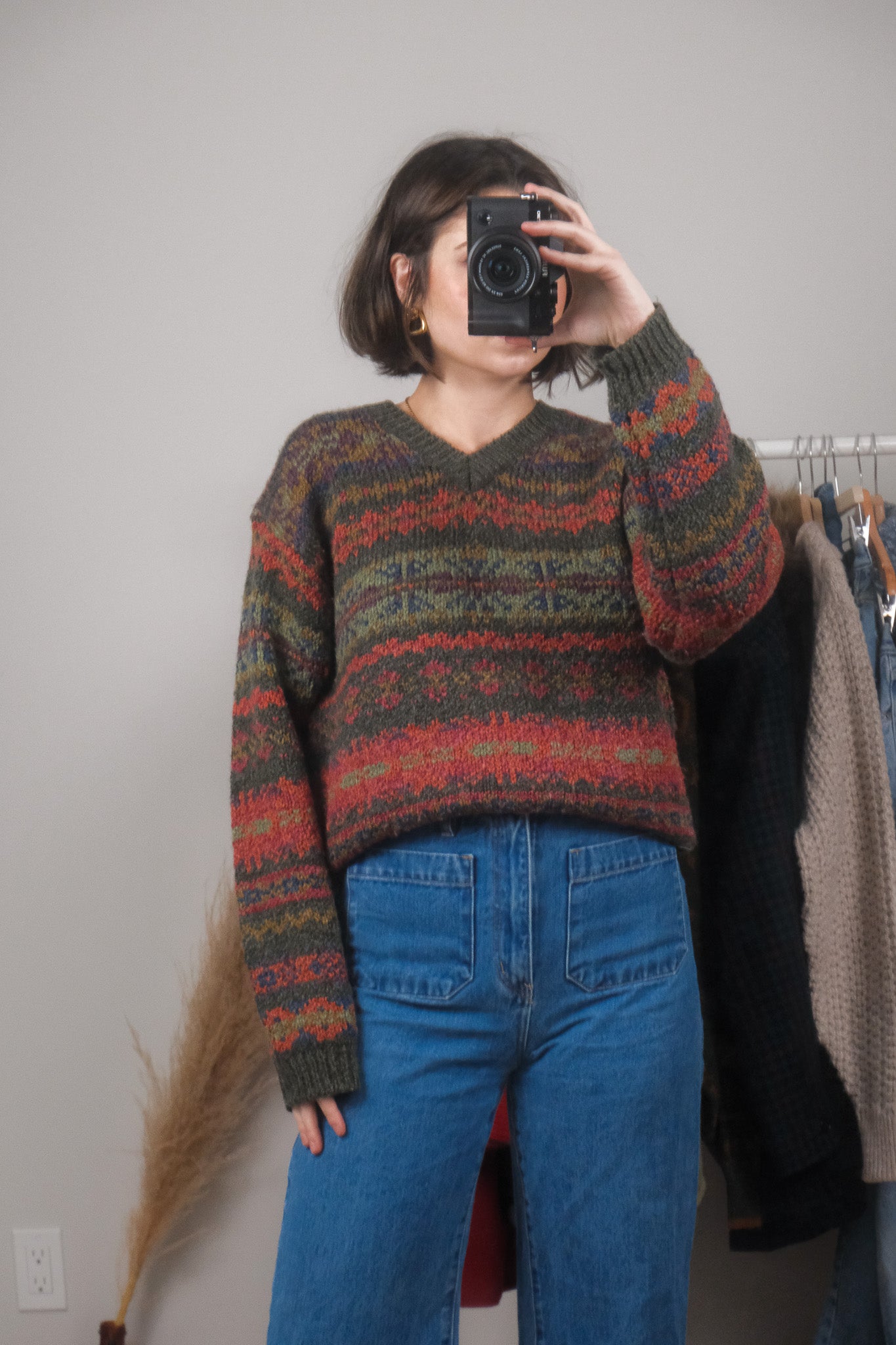 Vintage x Wool Blend Patterned V-Neck Sweater (S)