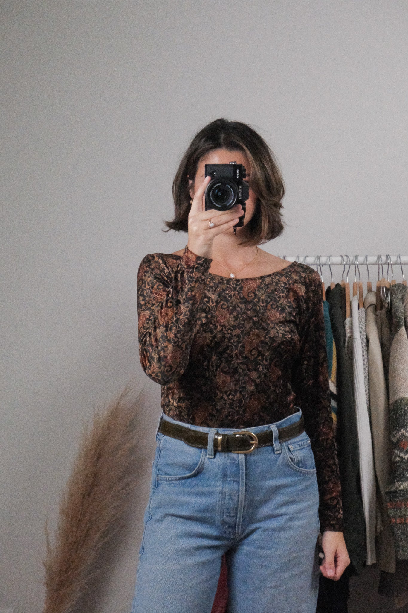 Made in Canada x Vintage x Velvet Paisley Bodysuit (M)
