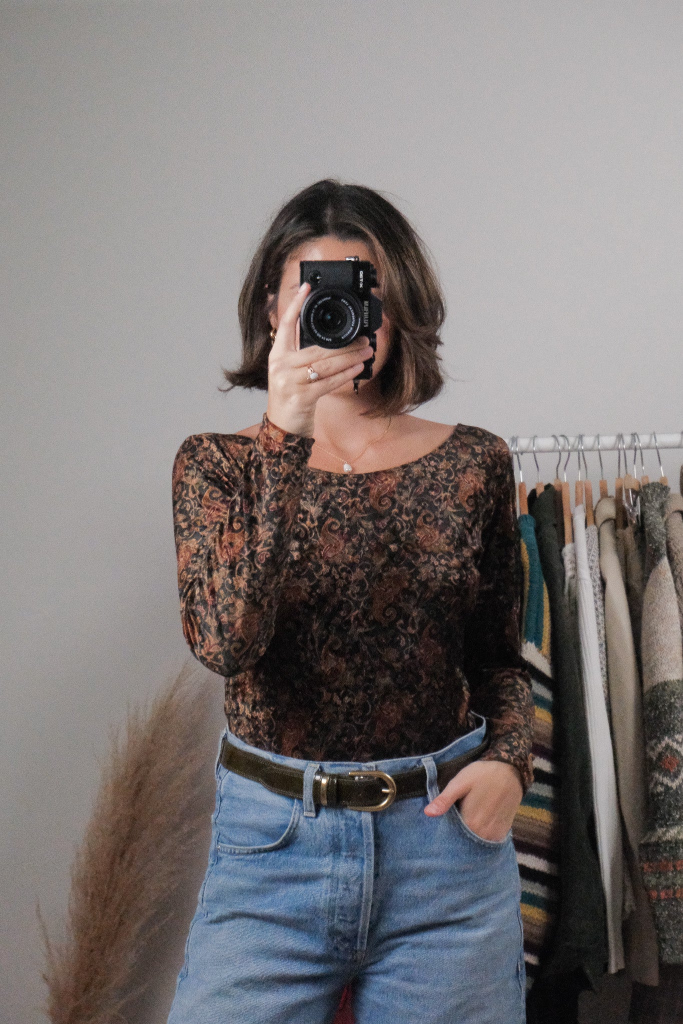 Made in Canada x Vintage x Velvet Paisley Bodysuit (M)