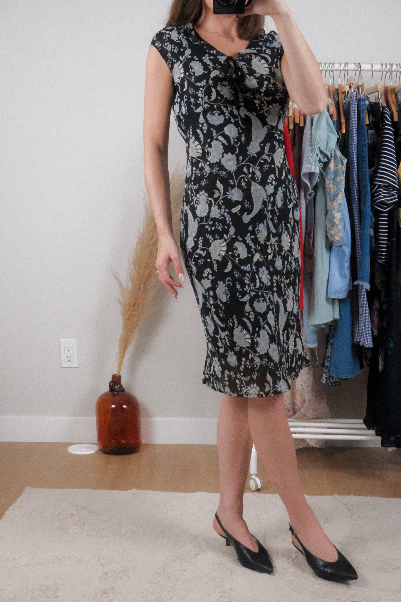 Made in Canada x Vintage x Paisley Keyhole Midi Dress (XS/S)
