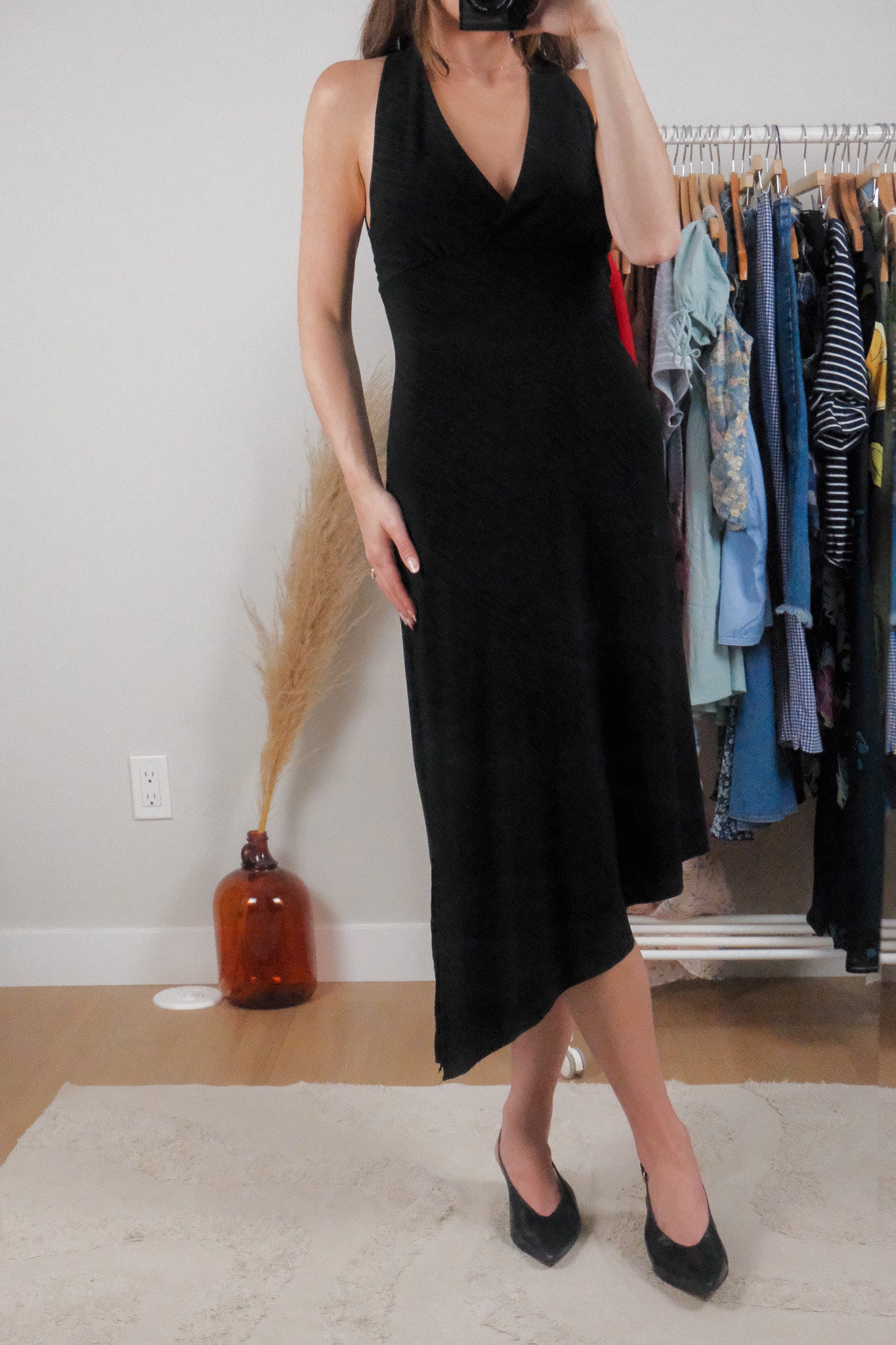 Made in Canada x Vintage x Asymmetrical Fringe Halter Midi Dress (4/6)