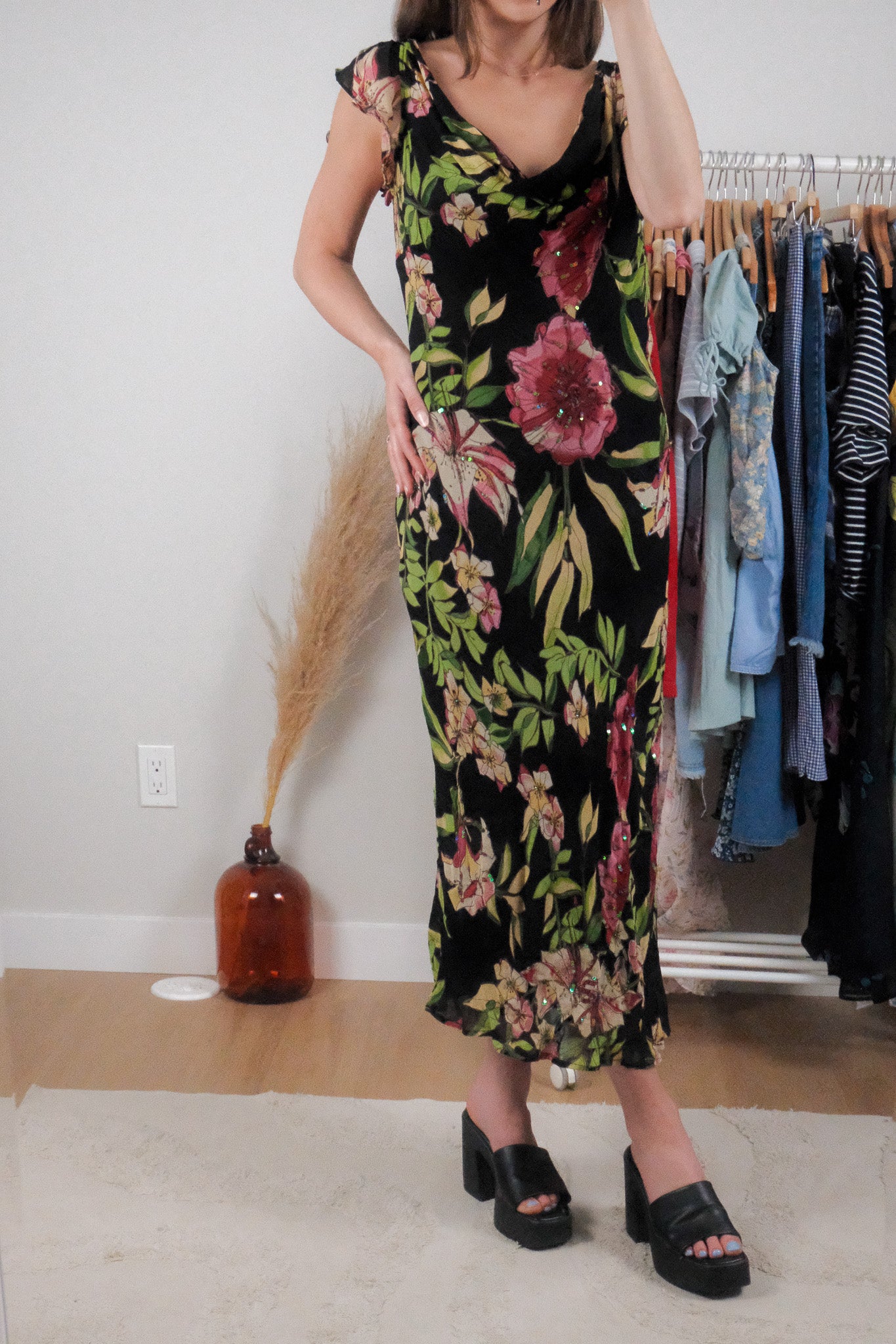 Vintage x Sequin/Beaded Floral Cowlneck Maxi Dress (10)