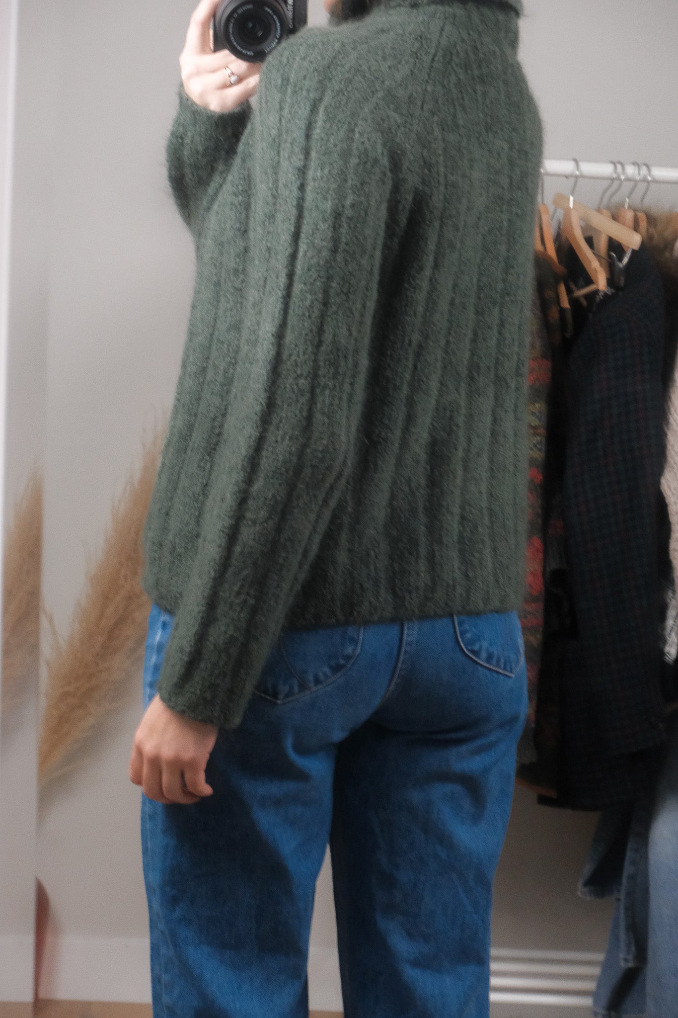 Vintage x Wool Blend Turtleneck (S/M)