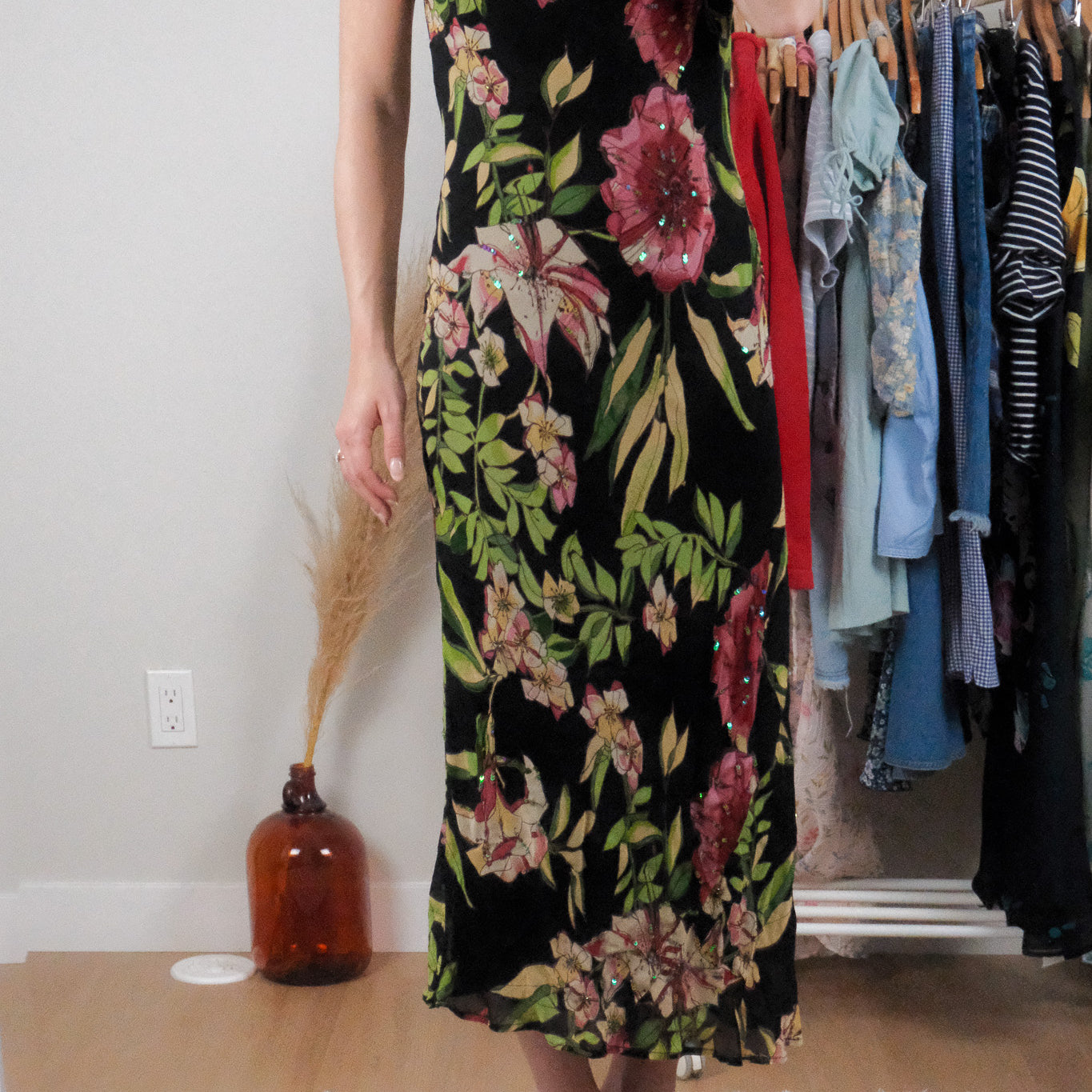 Vintage x Sequin/Beaded Floral Cowlneck Maxi Dress (10)