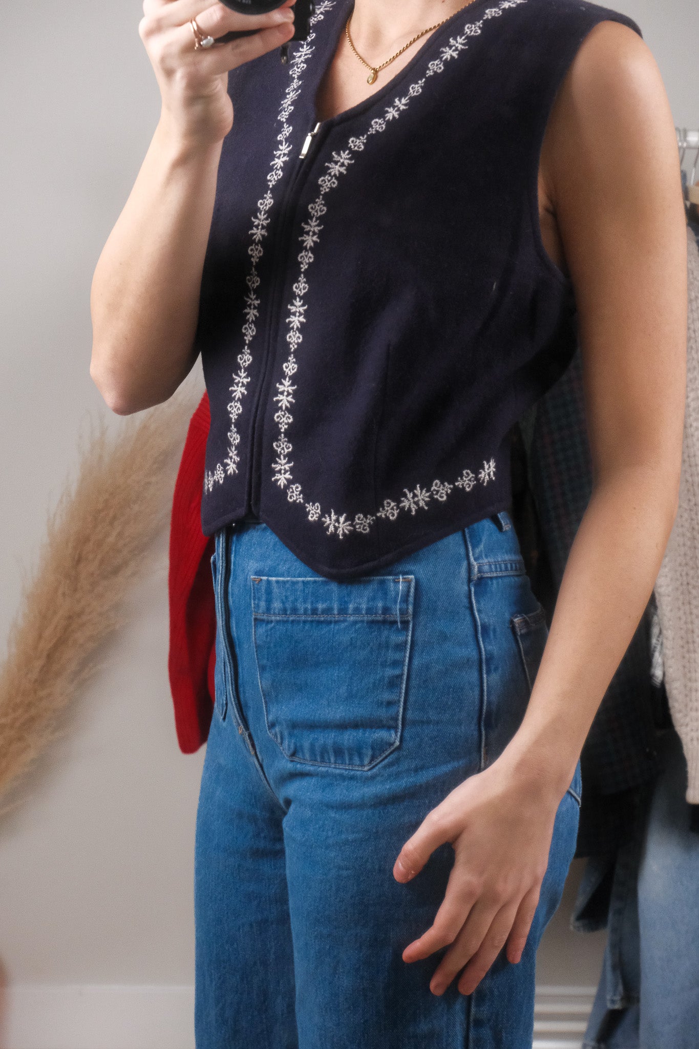 Vintage x Gap x Wool Blend Embroidered Vest (S/M)