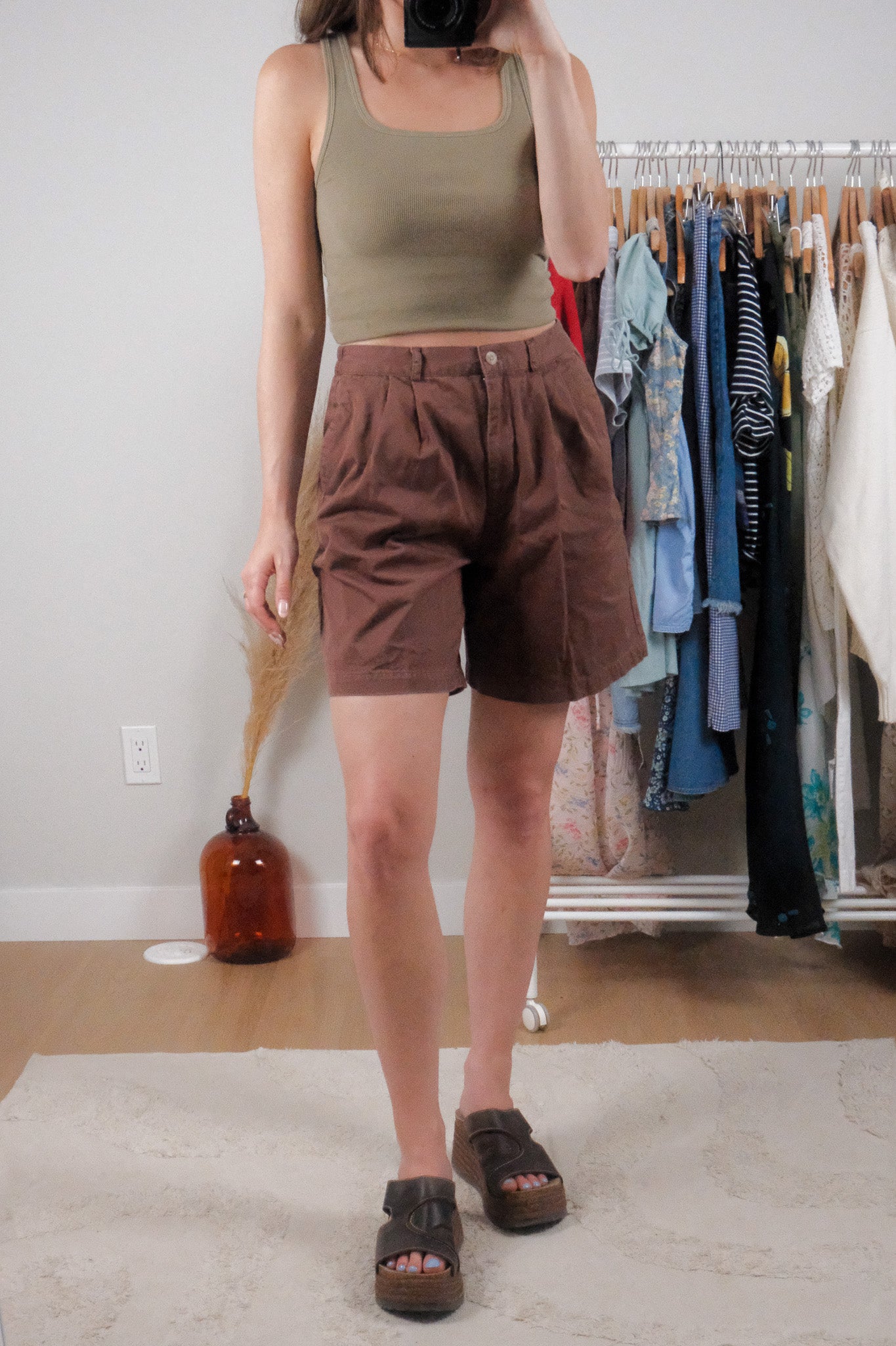 Vintage x Cotton Pleated Bermuda Shorts (4/6)