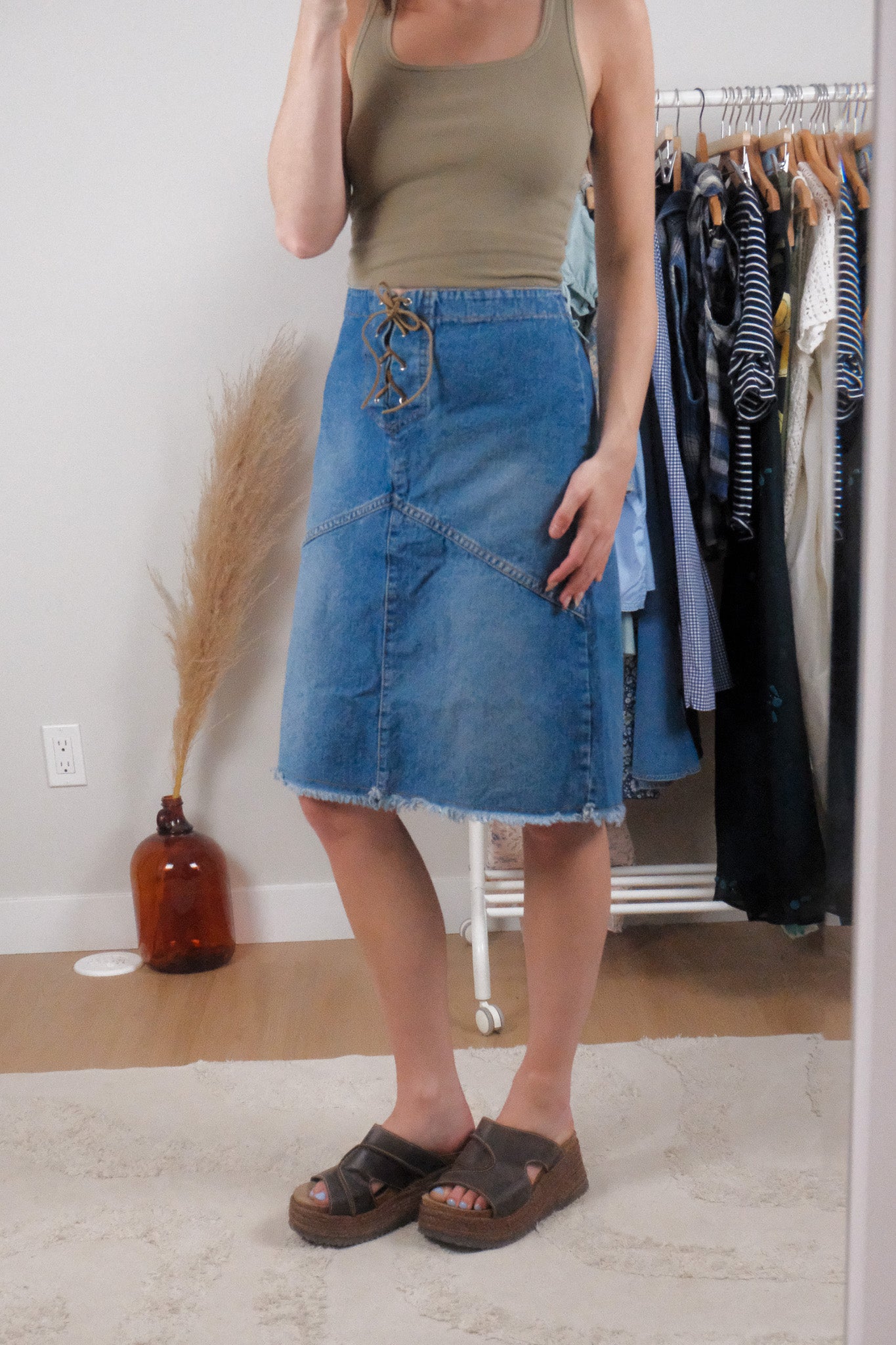 Made in USA x Vintage x Denim Midi Skirt (8/10)