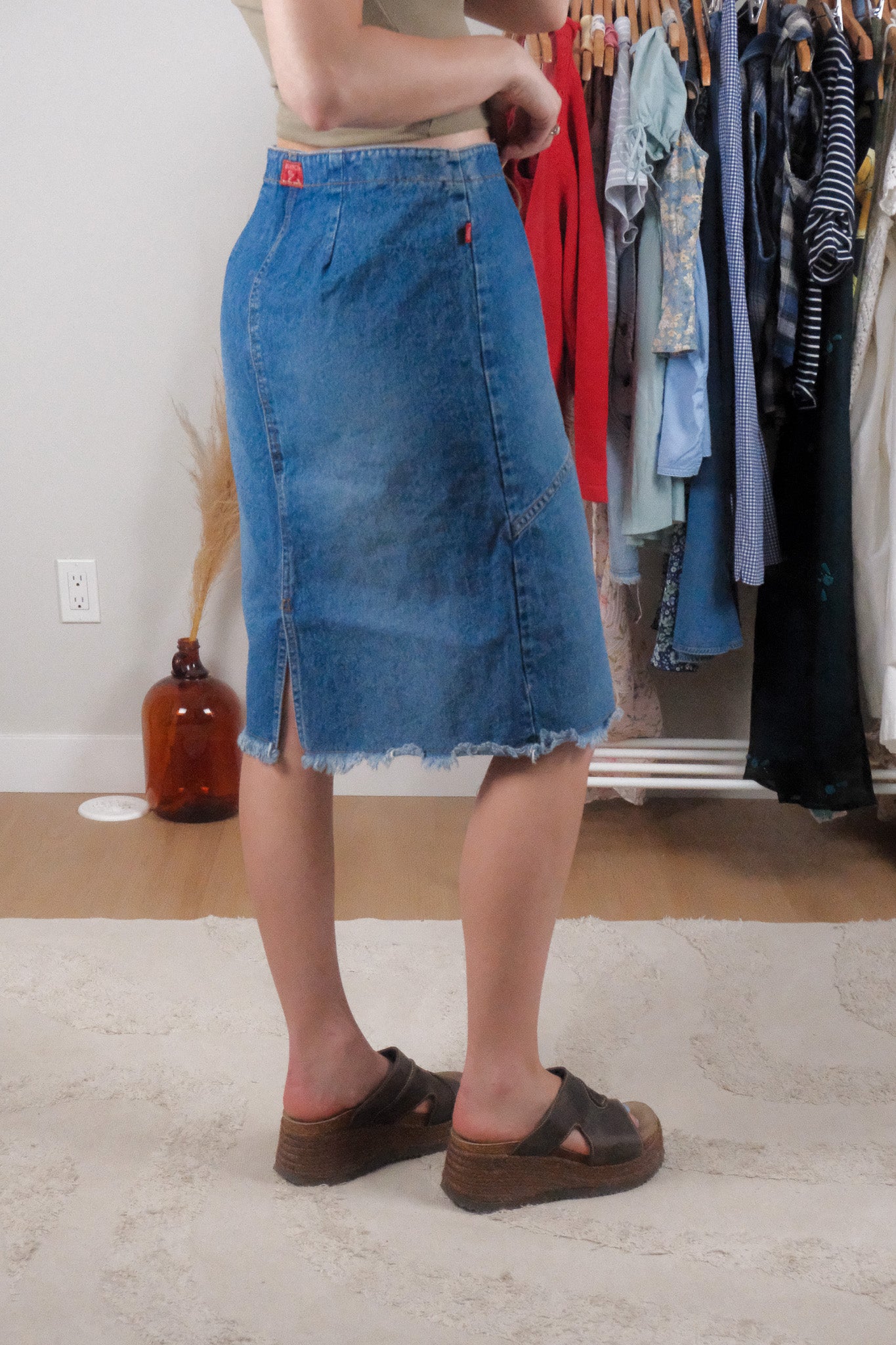 Made in USA x Vintage x Denim Midi Skirt (8/10)