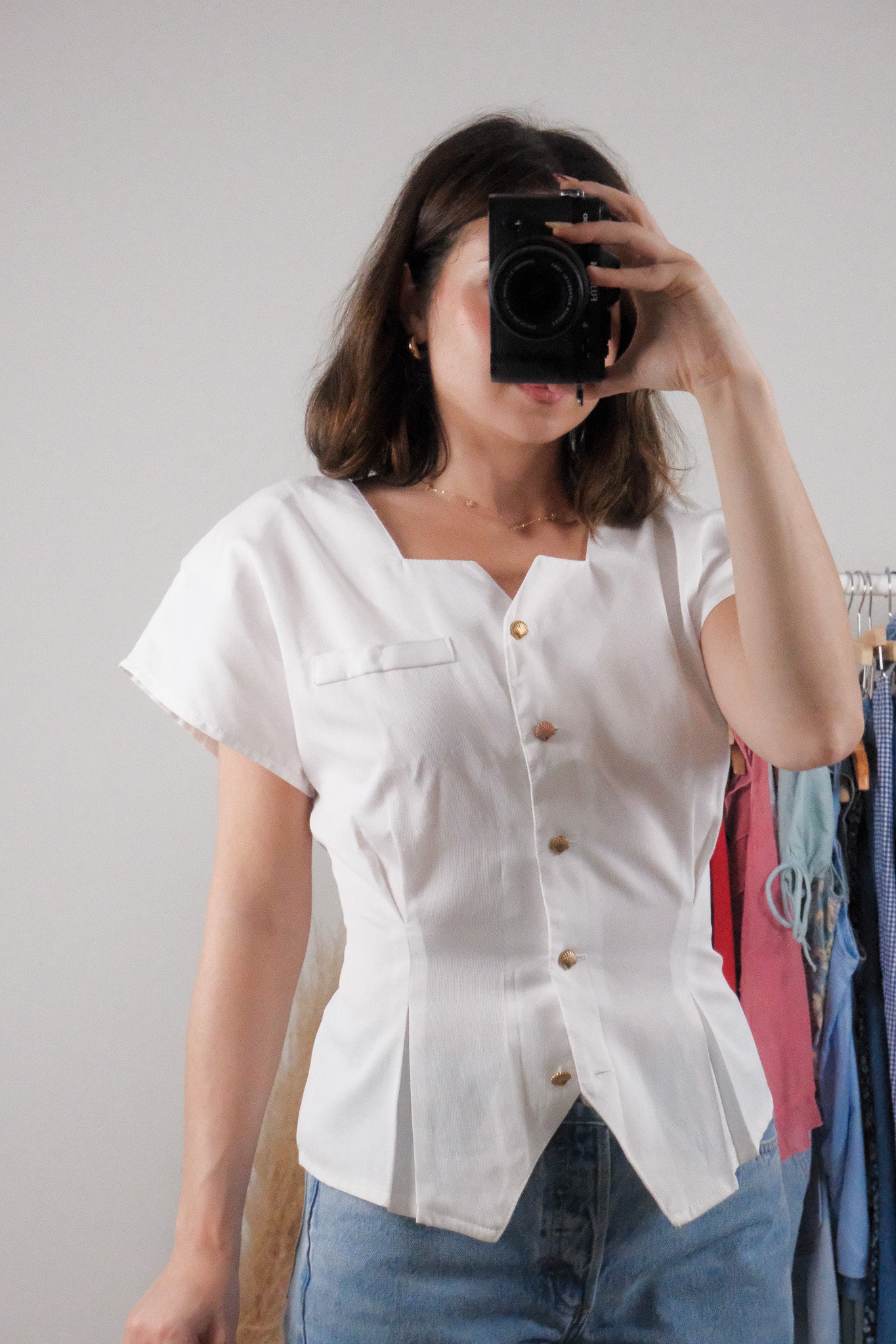 Made in Canada x Vintage x Sea-Shell Button Blouse (M)