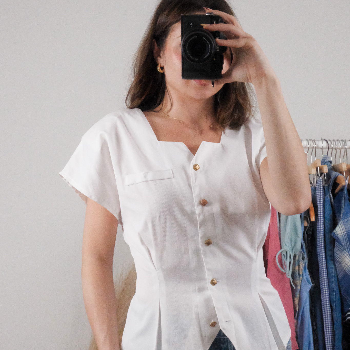 Made in Canada x Vintage x Sea-Shell Button Blouse (M)
