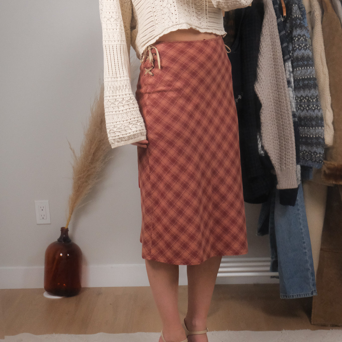 Vintage x Plaid Side Tie Midi Skirt (S)