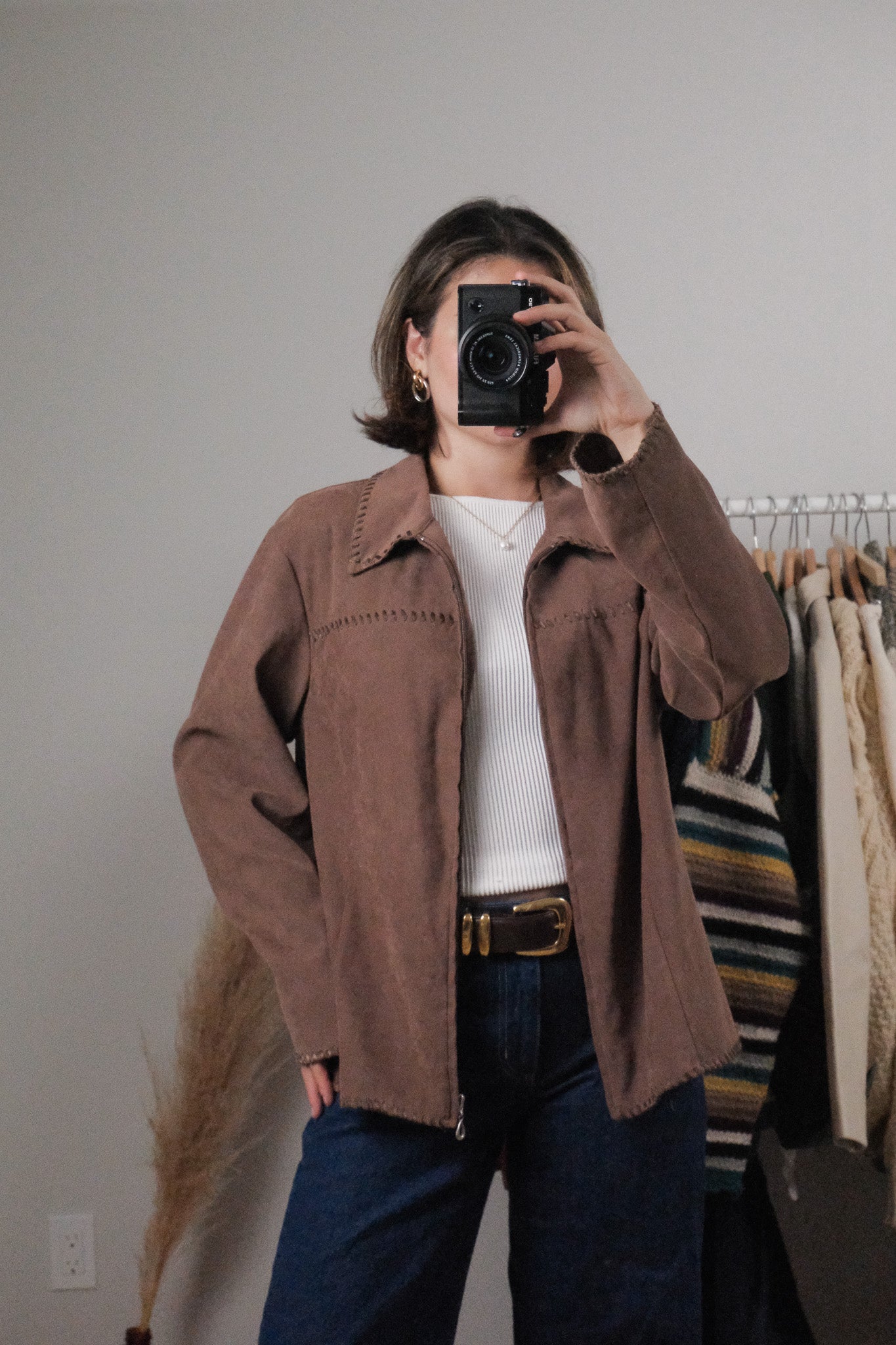 Vintage x Faux Suede With Stitching Trim (L)