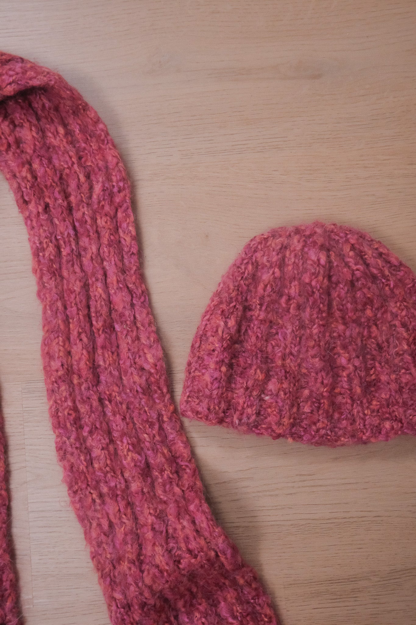 Vintage x Wool Blend Multicolour Skinny Scarf + Beanie