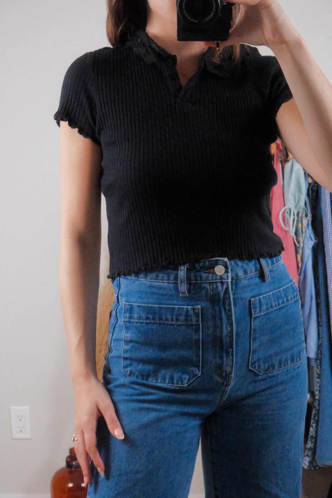 Made in USA x Vintage x Cotton Lace Collared Ribbed Top (S/M)